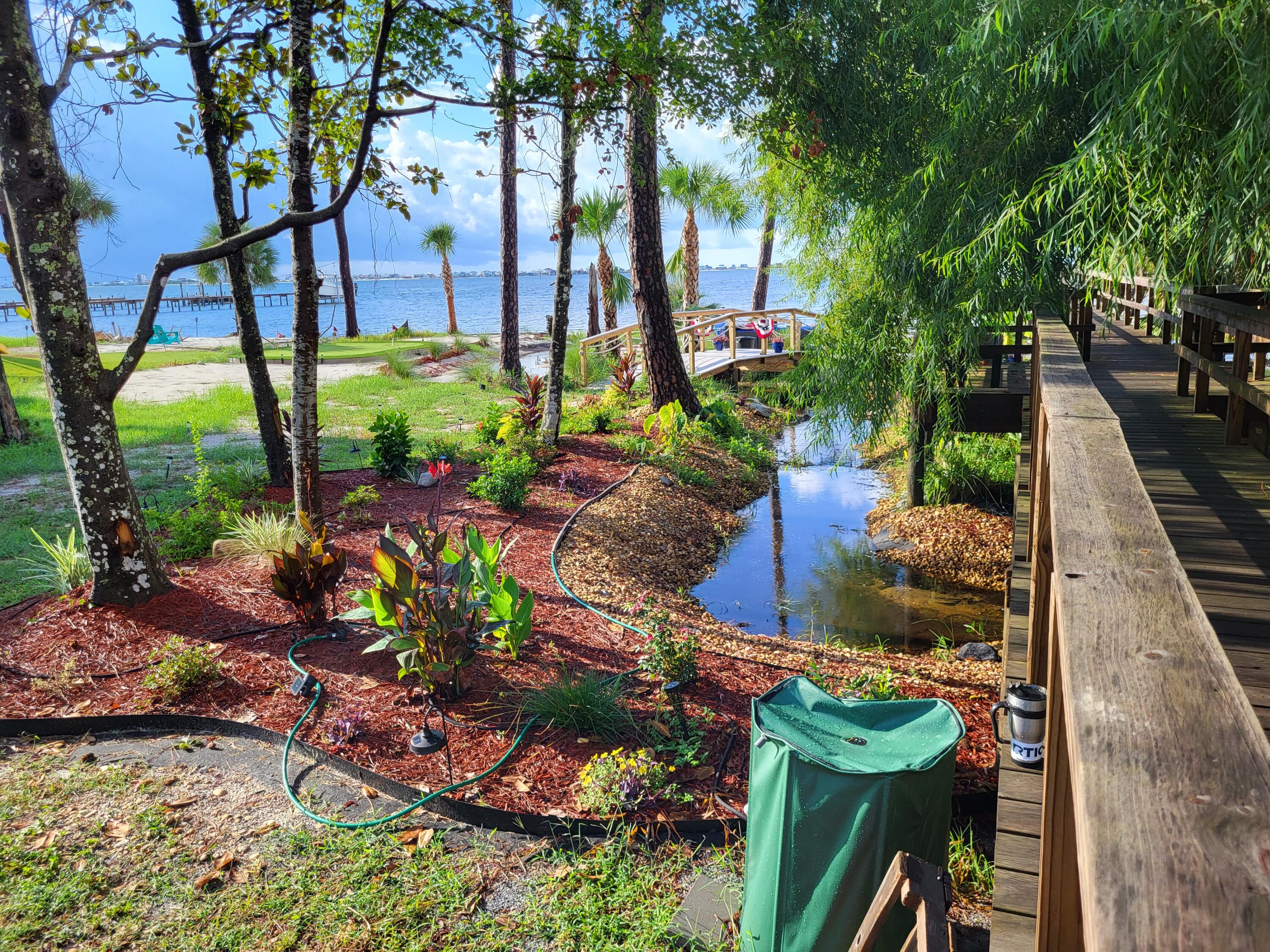 MAGNOLIA HARBOR - Land