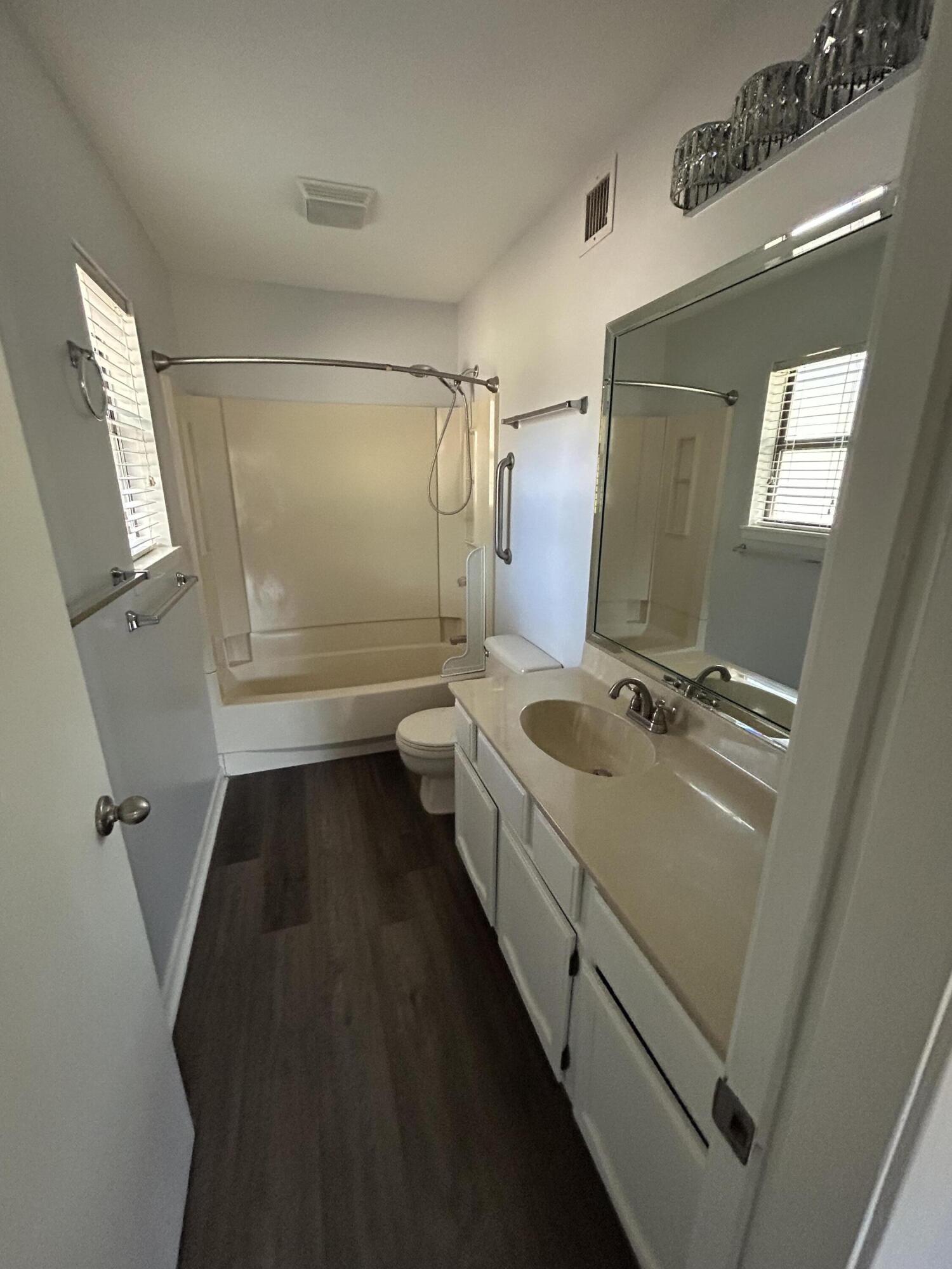 CEDAR RIDGE PH 8 - Residential Lease