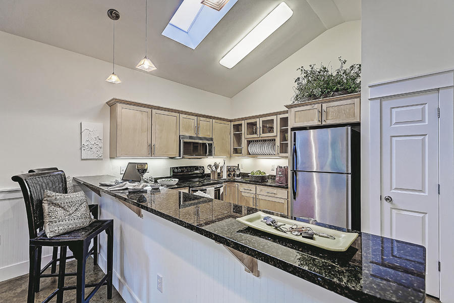 Magnolia Beach - Residential