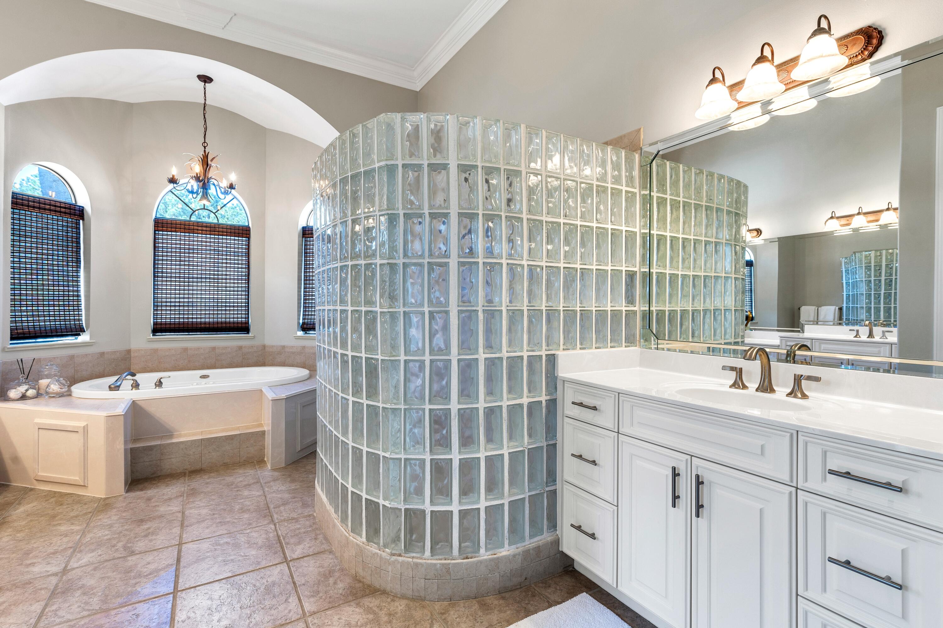 EMERALD BAY PH 1-B - Residential