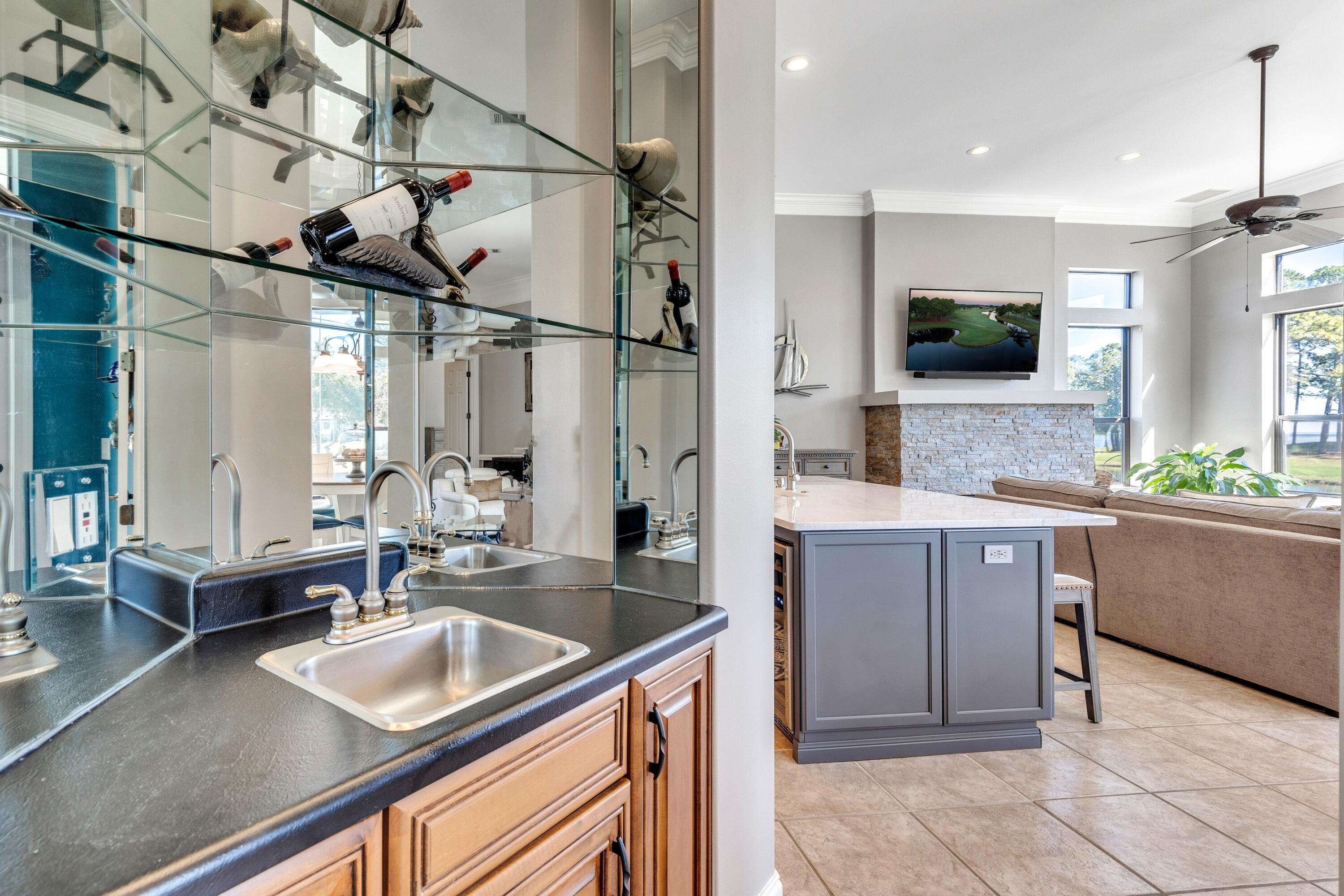 EMERALD BAY PH 1-B - Residential