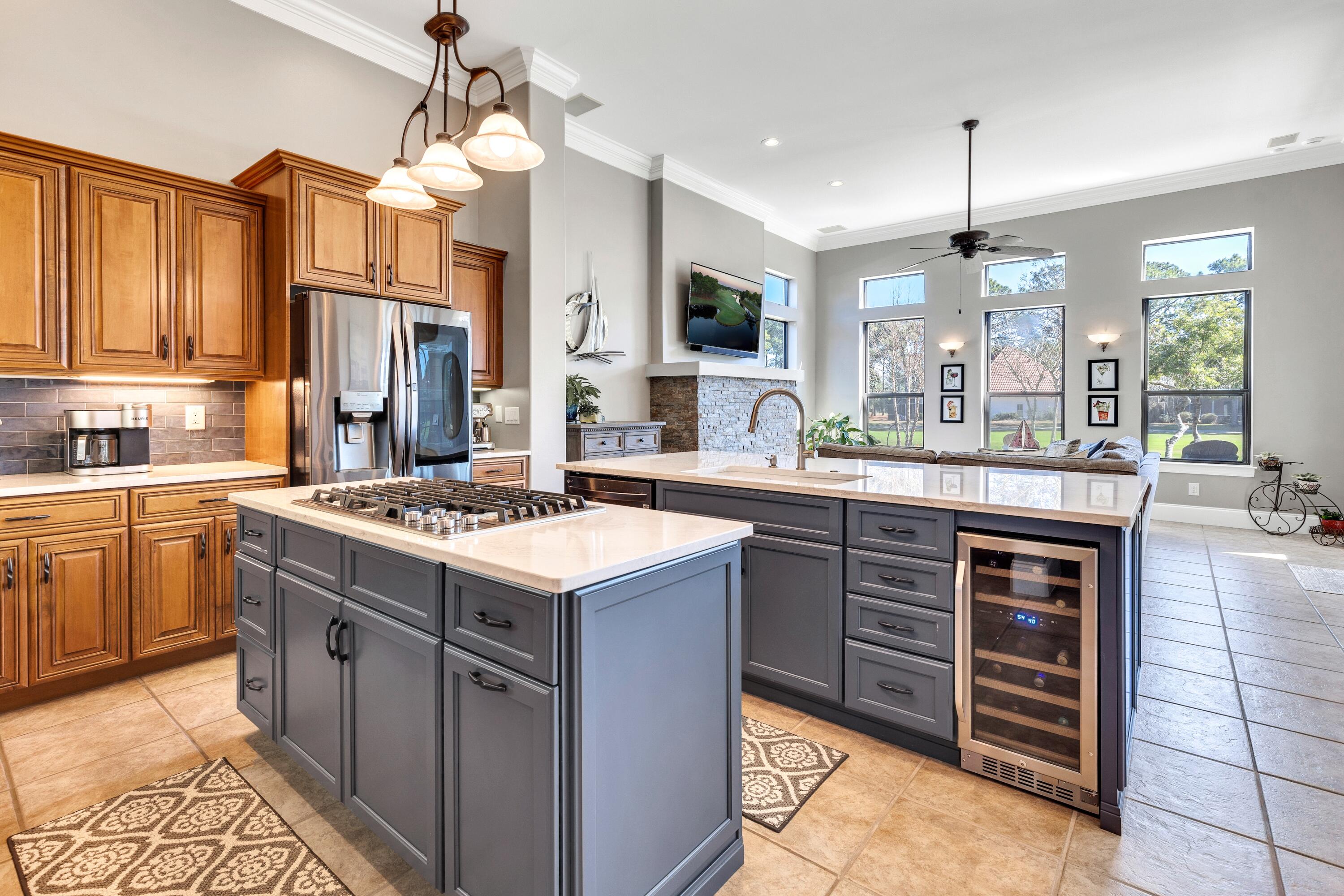 EMERALD BAY PH 1-B - Residential