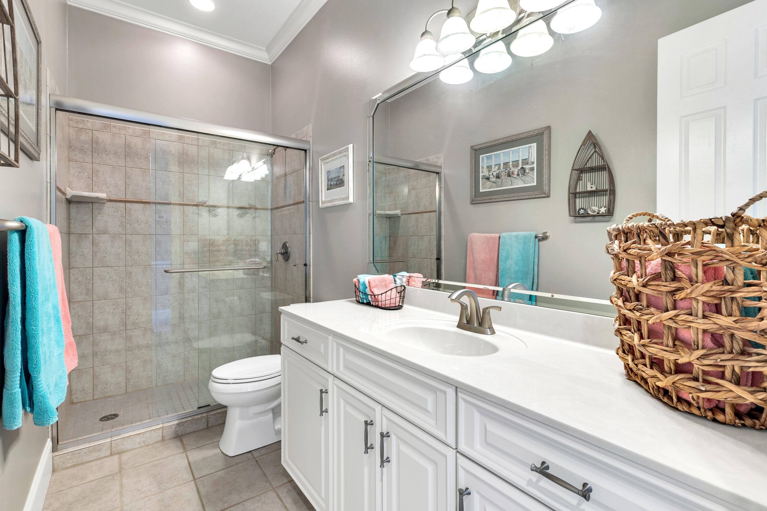 EMERALD BAY PH 1-B - Residential