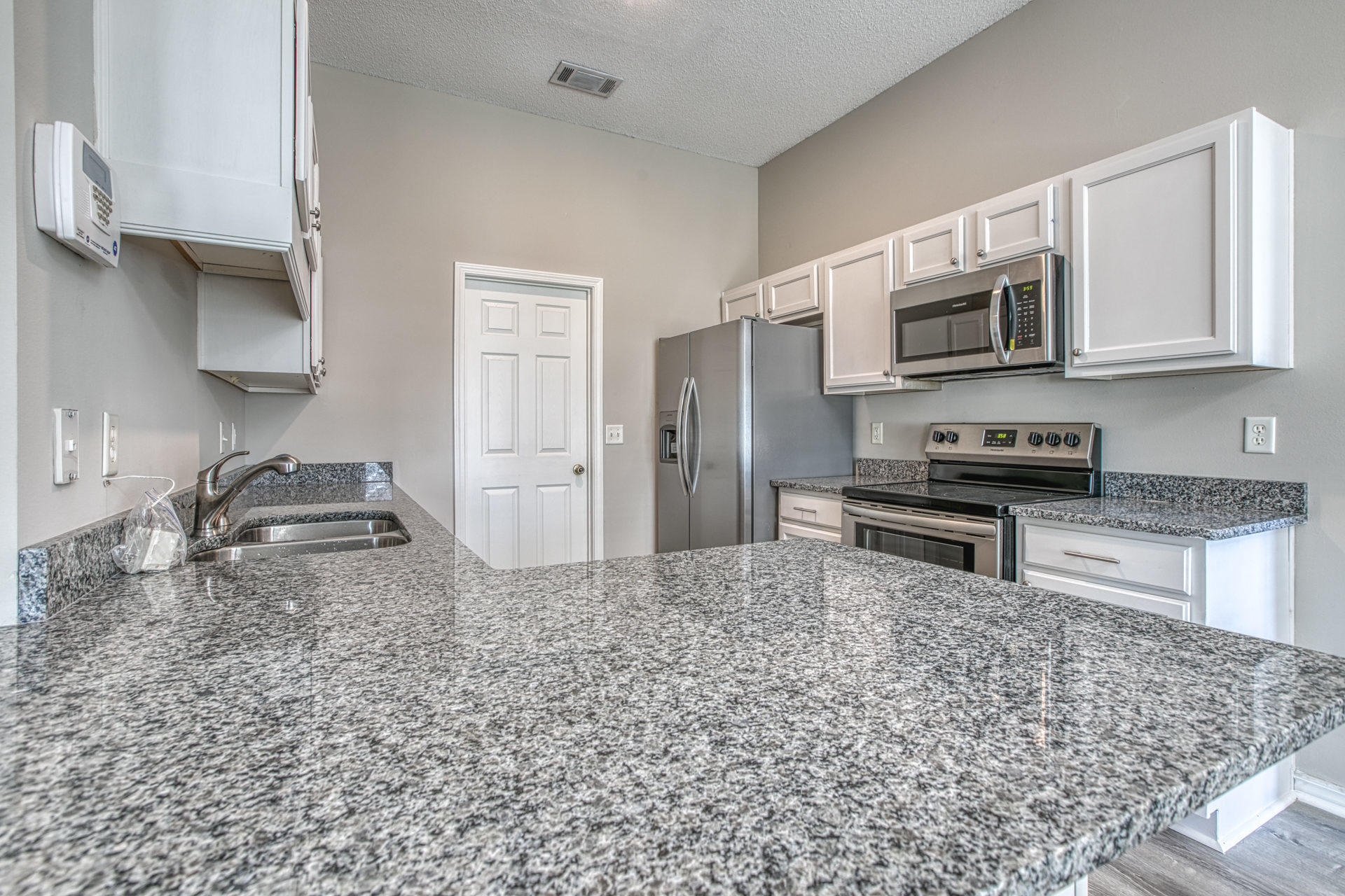 WYNNEHAVEN BEACH ESTATES - Residential