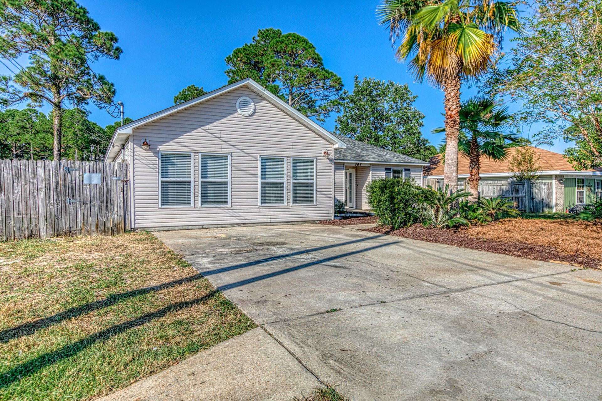WYNNEHAVEN BEACH ESTATES - Residential