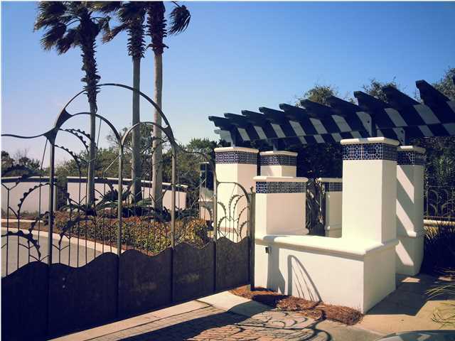 PARADISE BY THE SEA - Land