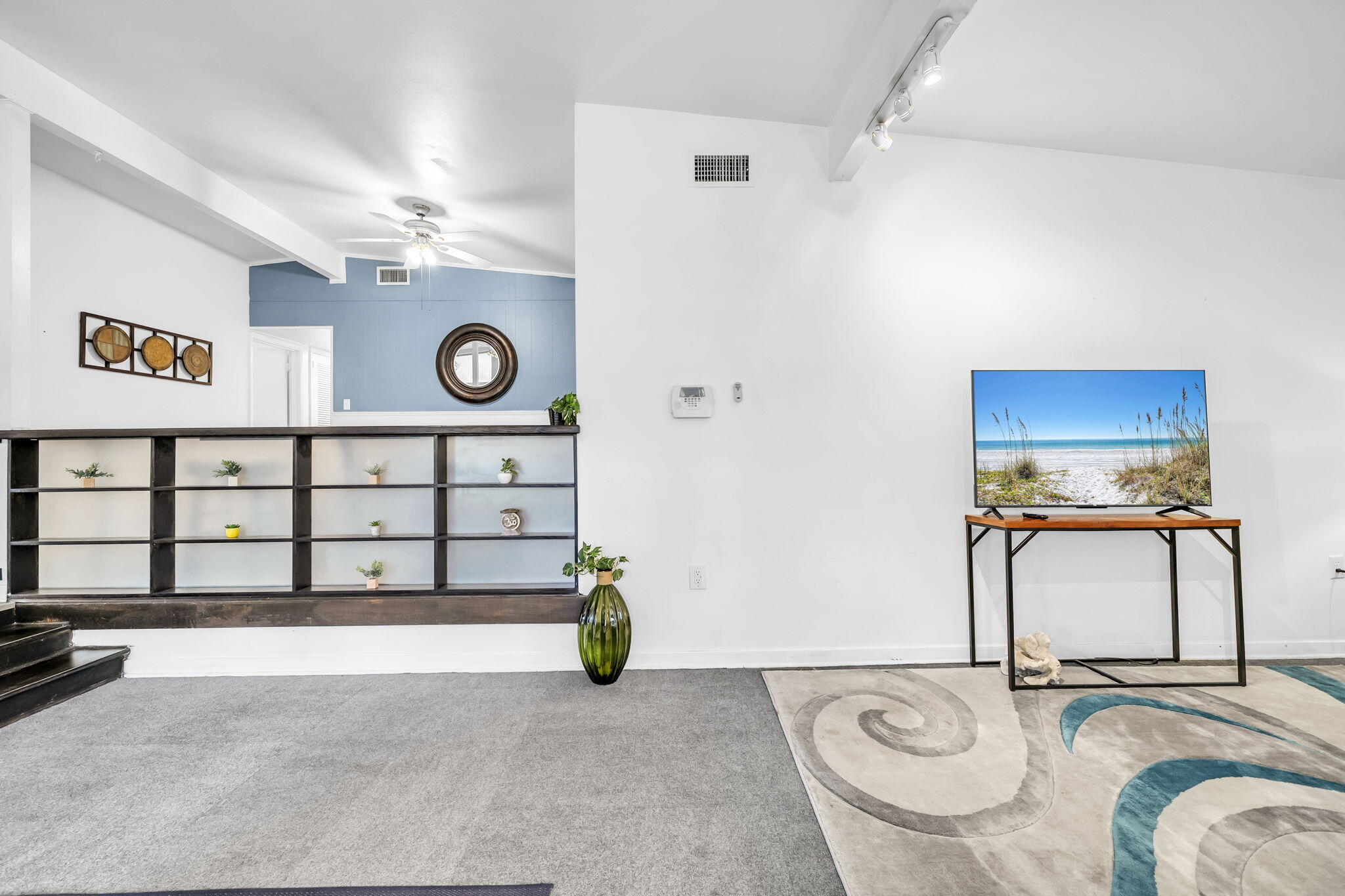 SEABREEZE 6TH ADD LOT 1 BLK G - Residential