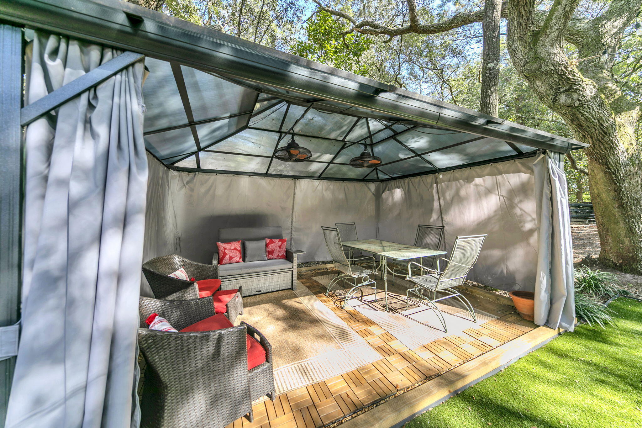 SOUTHWIND PH 6 - Residential