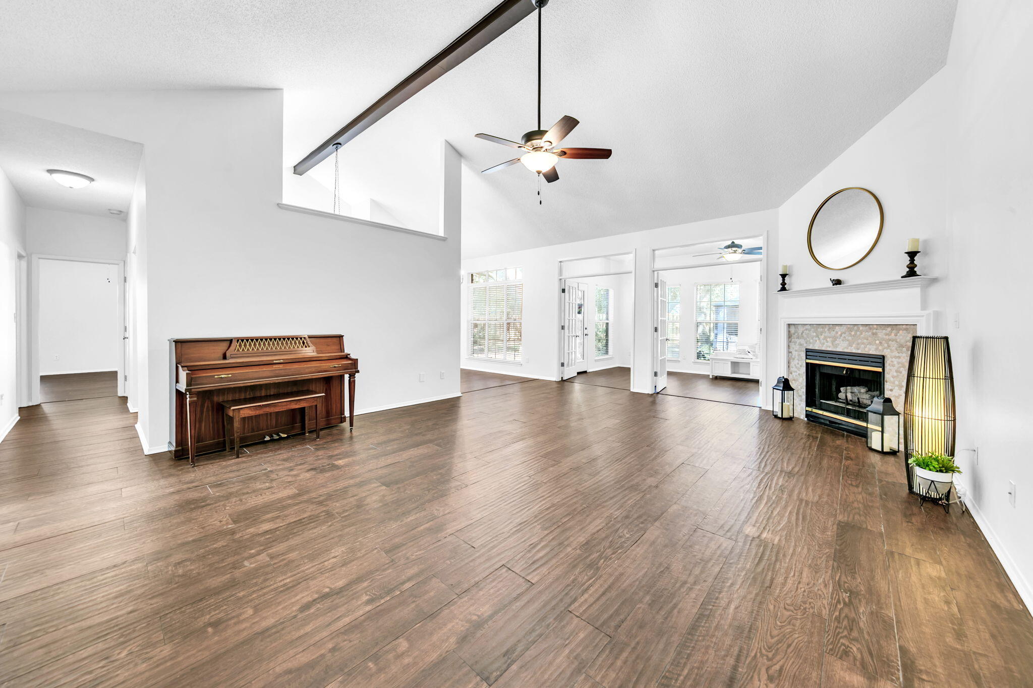 SOUTHWIND PH 6 - Residential