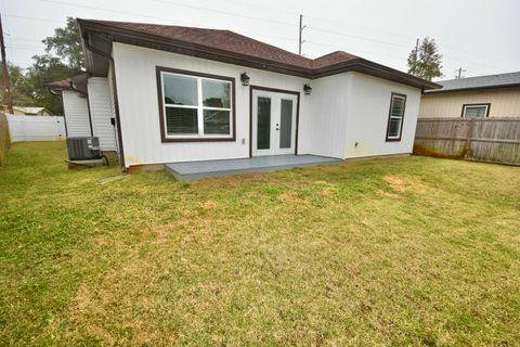 A home in Fort Walton Beach