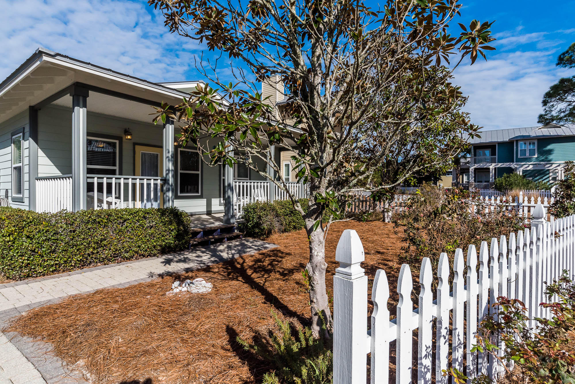 CASSINE VILLAGE - Residential