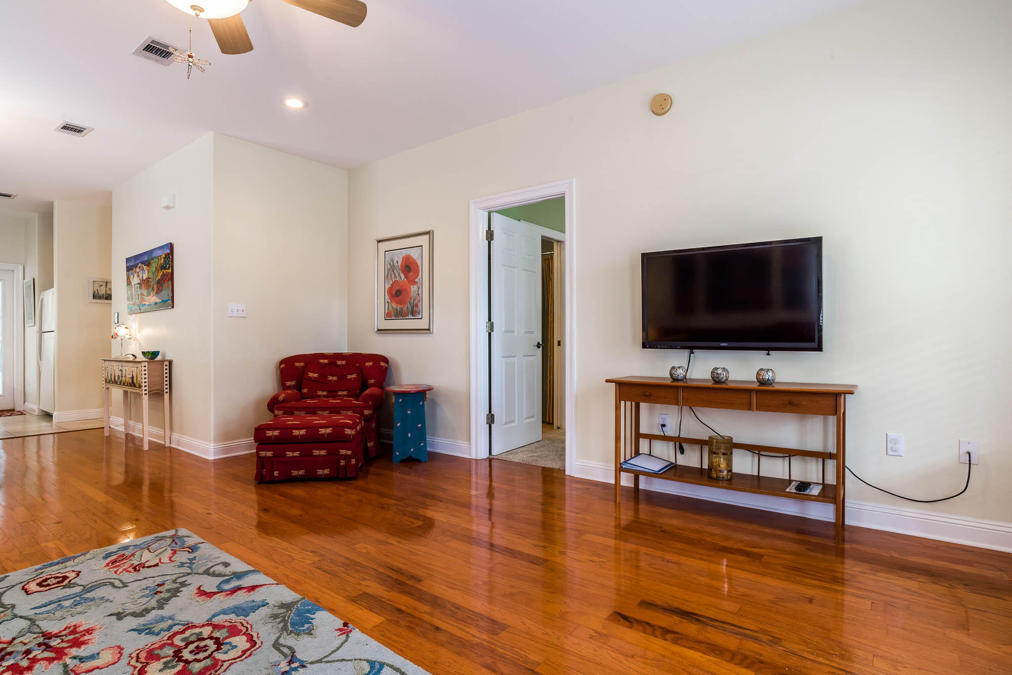 CASSINE VILLAGE - Residential