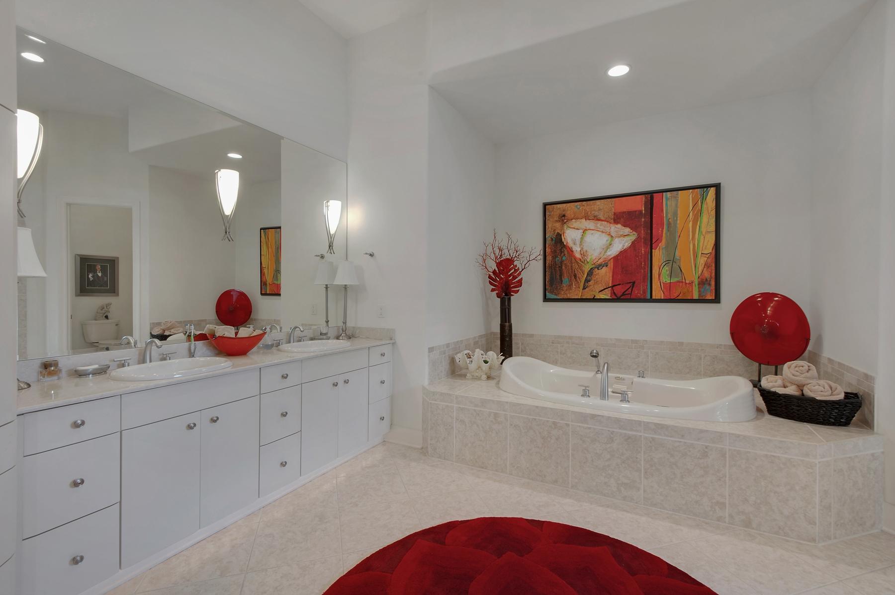 BURNT PINE - Residential