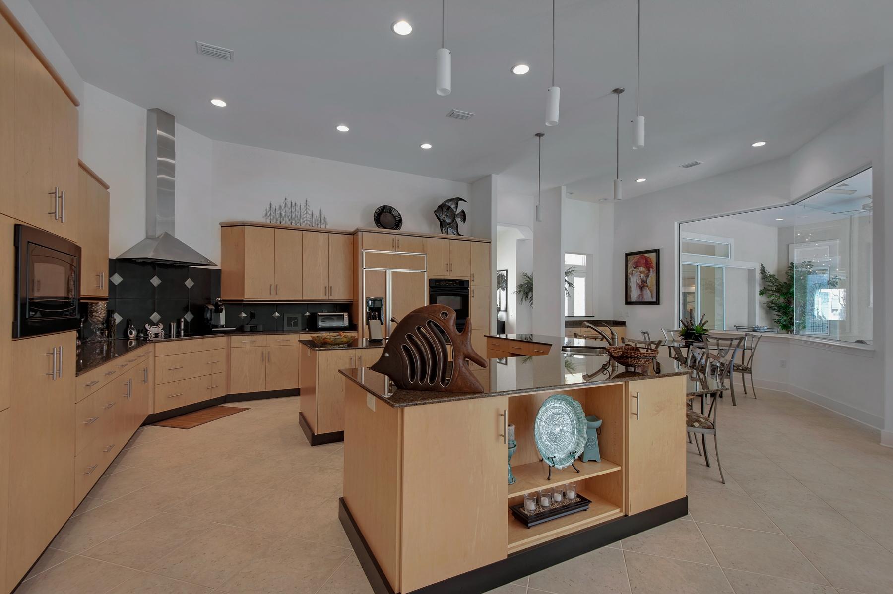 BURNT PINE - Residential