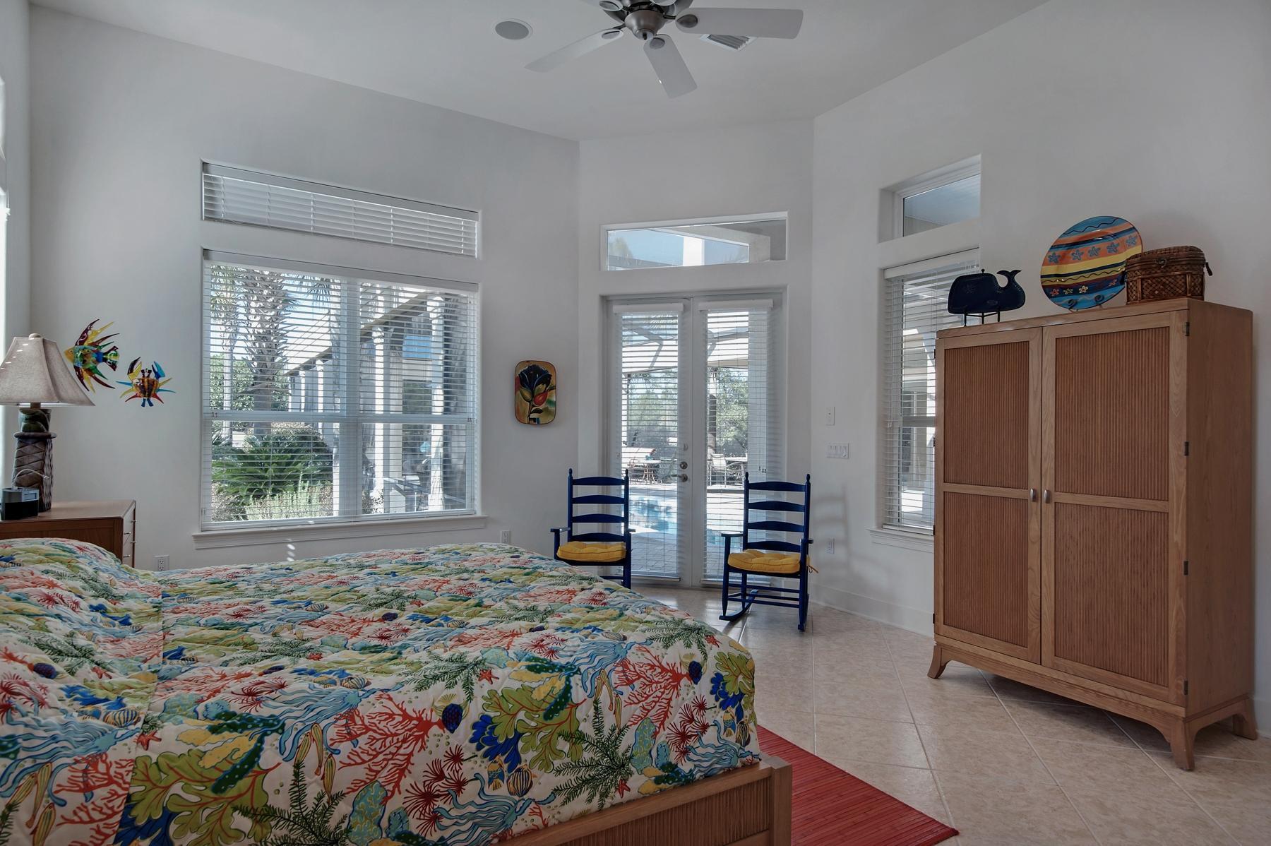 BURNT PINE - Residential