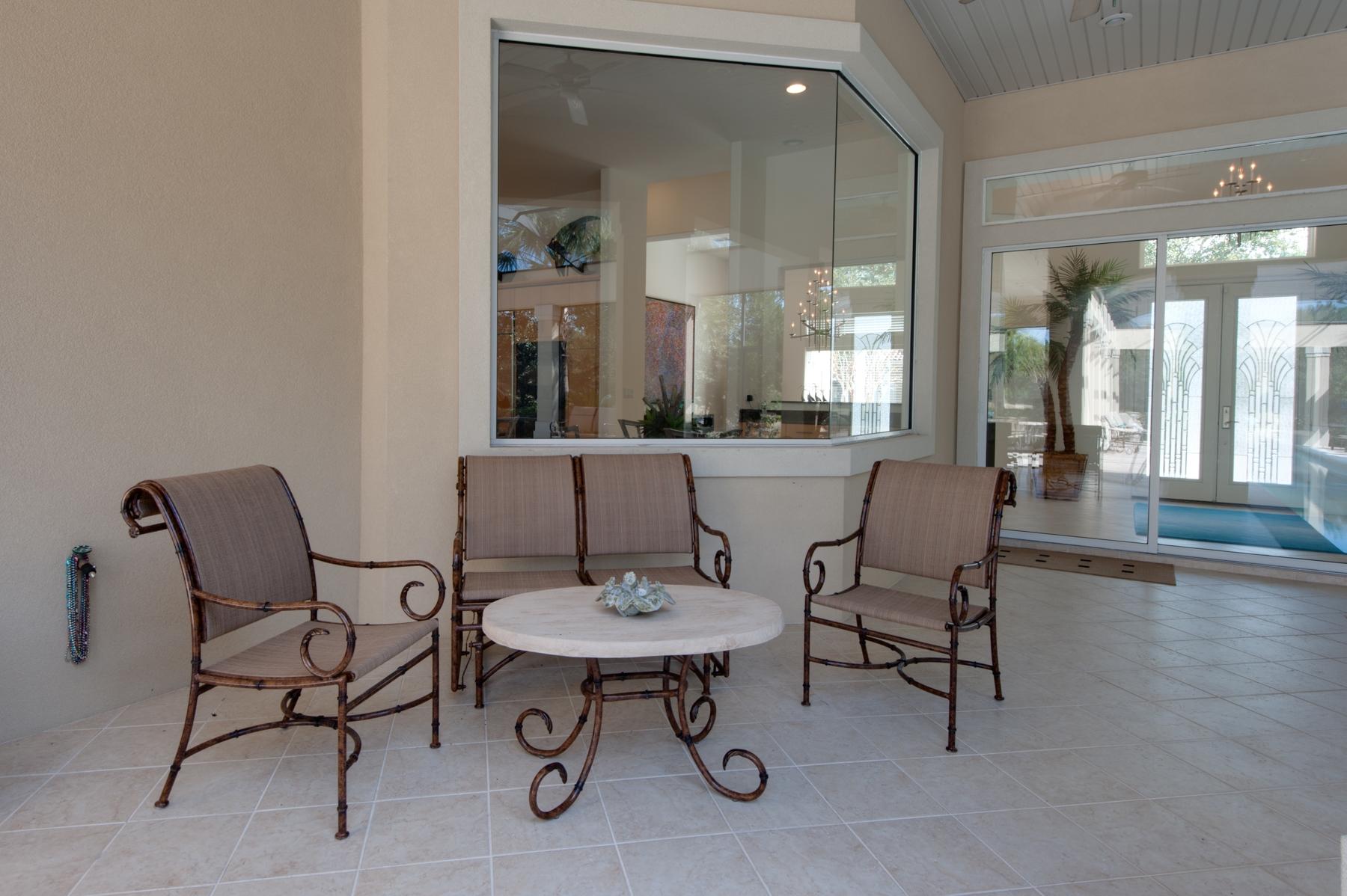 BURNT PINE - Residential