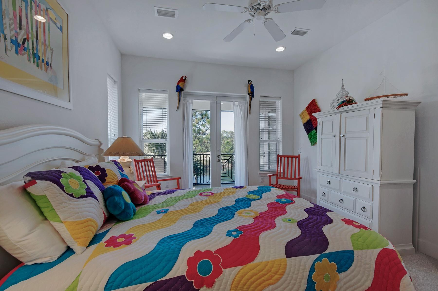 BURNT PINE - Residential