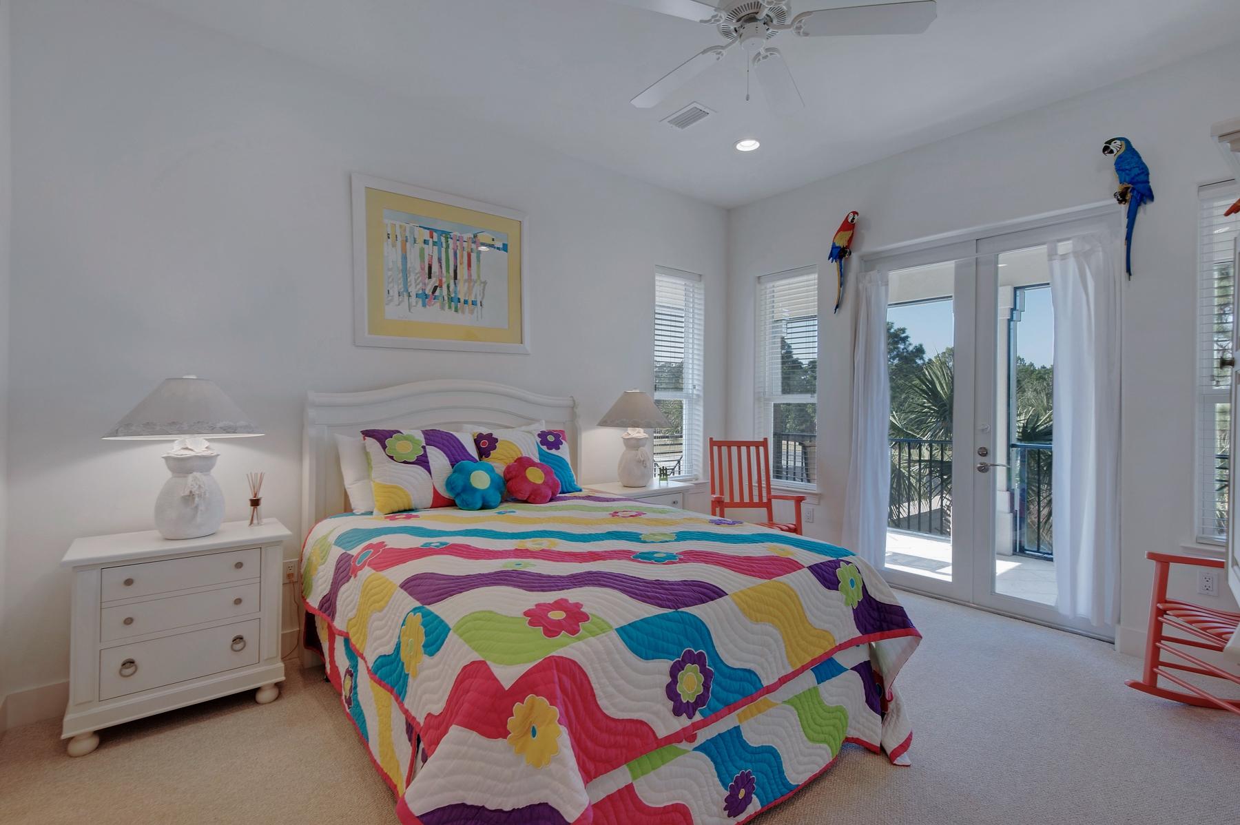 BURNT PINE - Residential