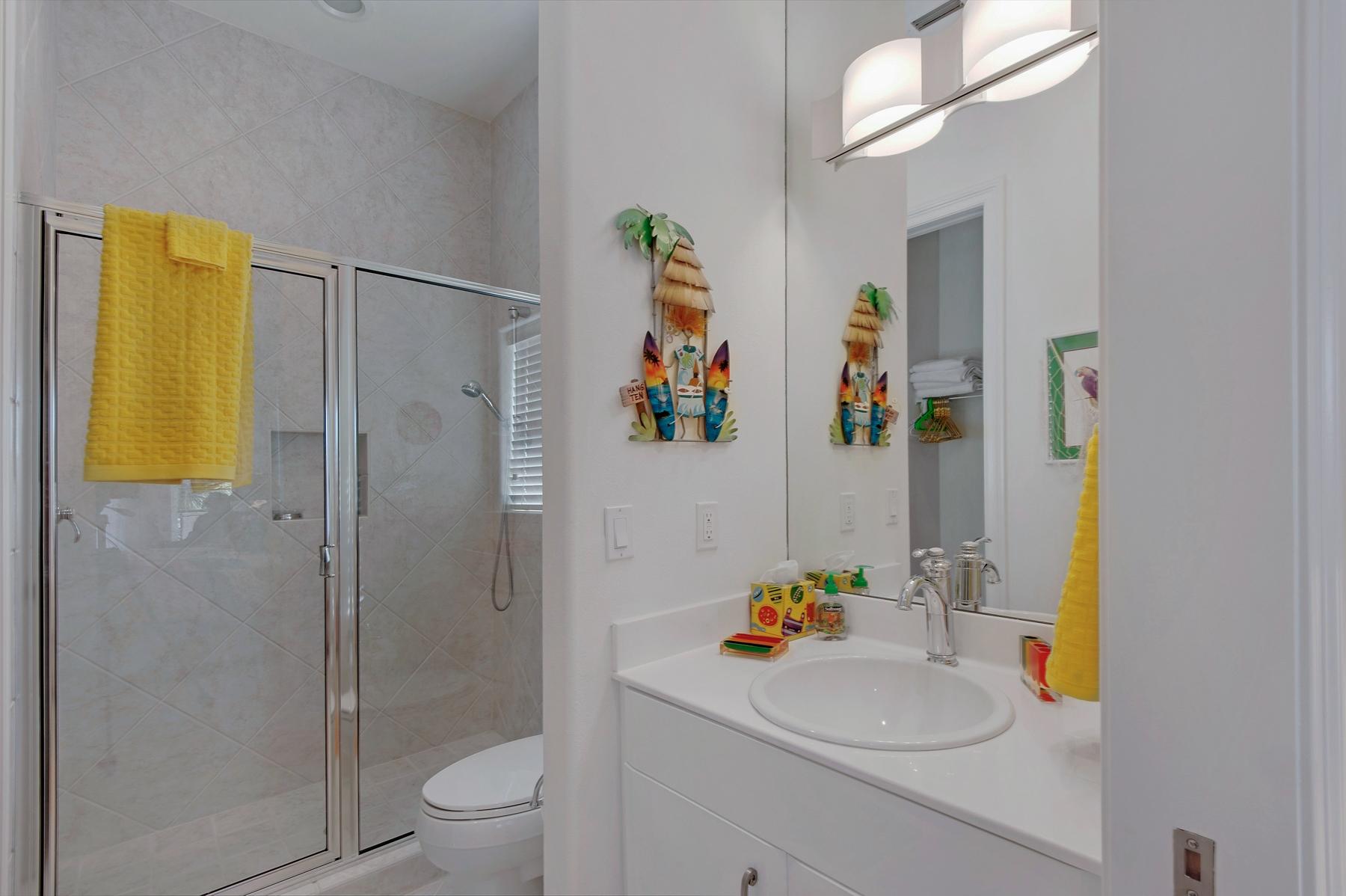 BURNT PINE - Residential