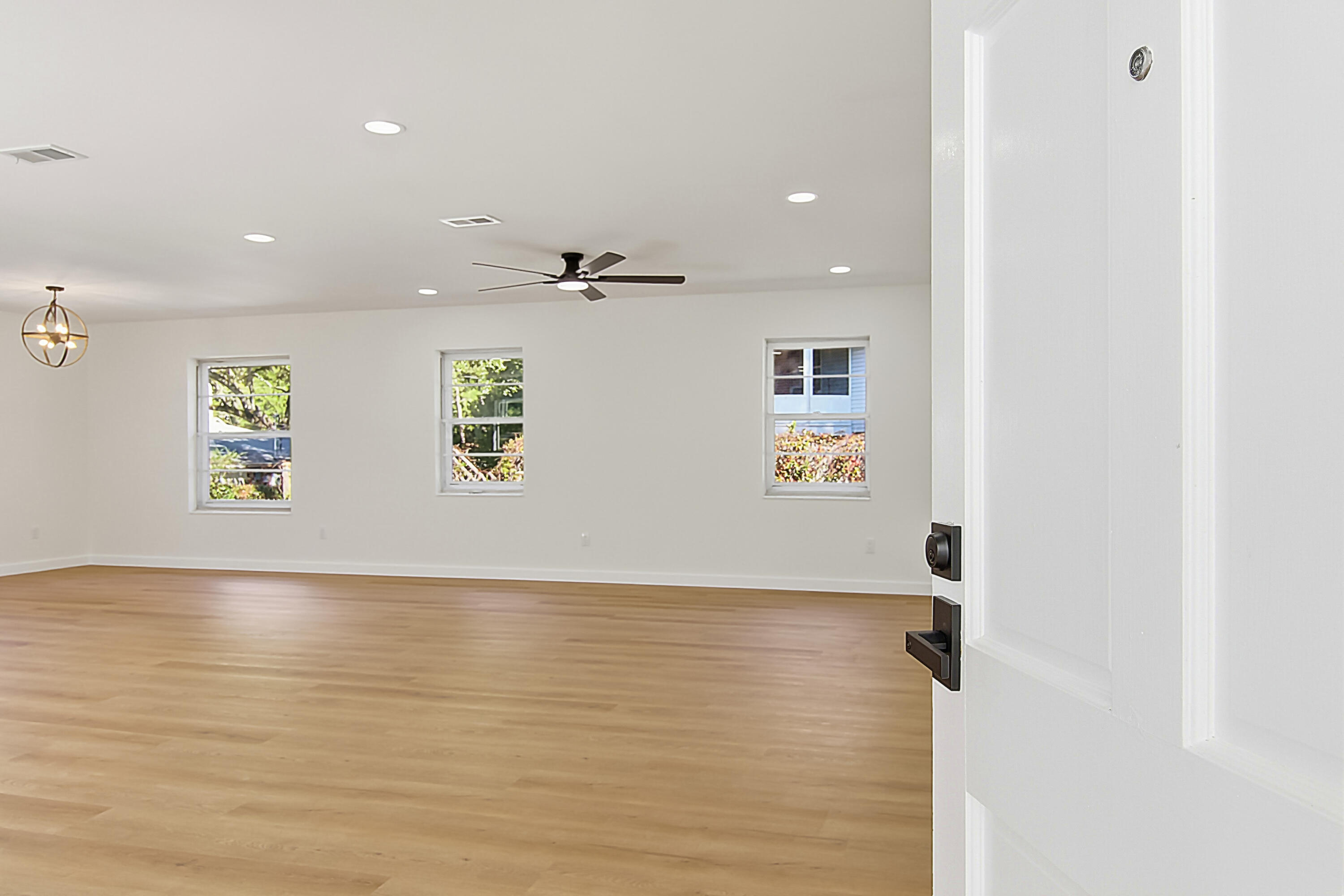 EASTGATE - Residential