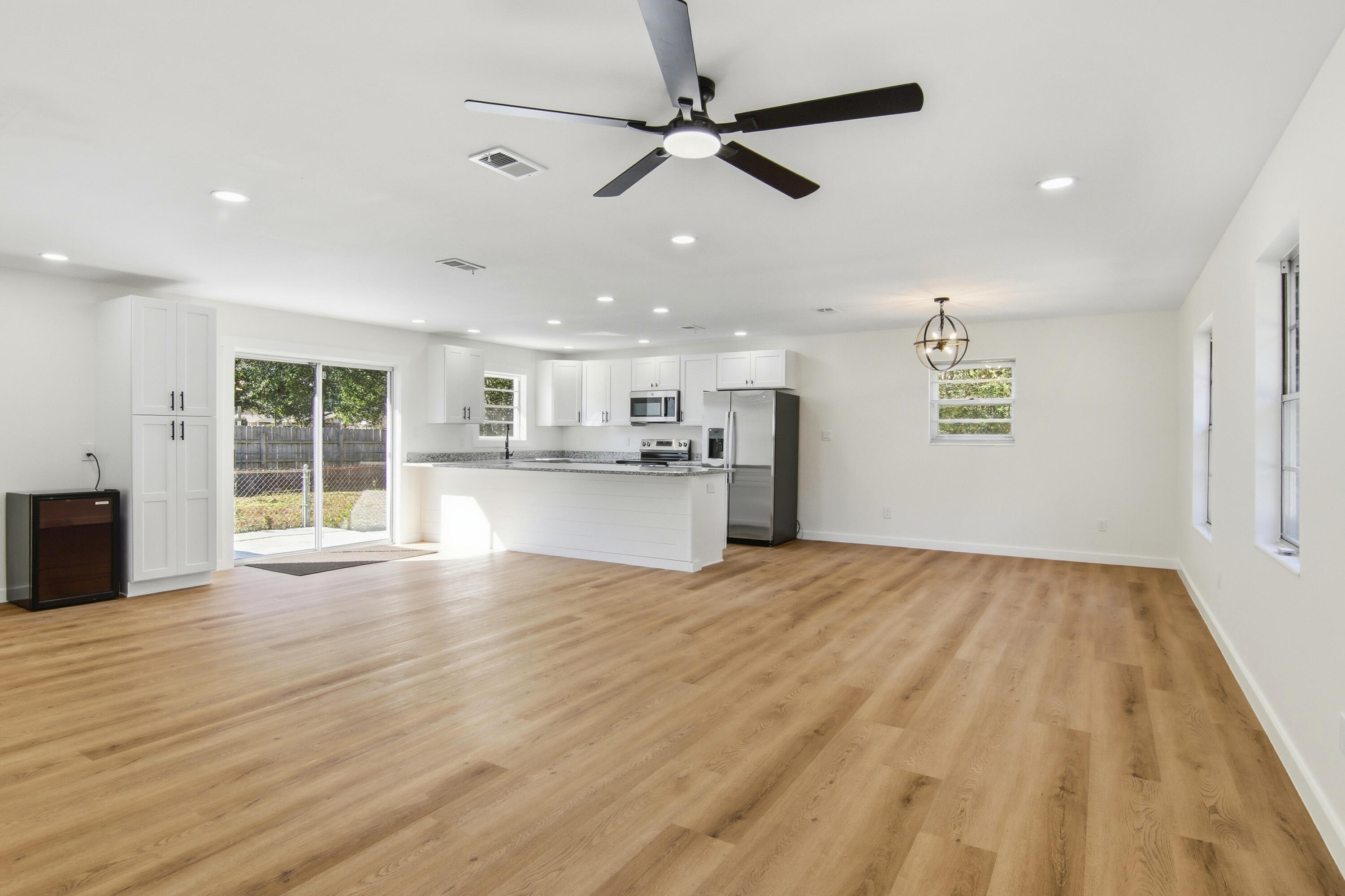 EASTGATE - Residential