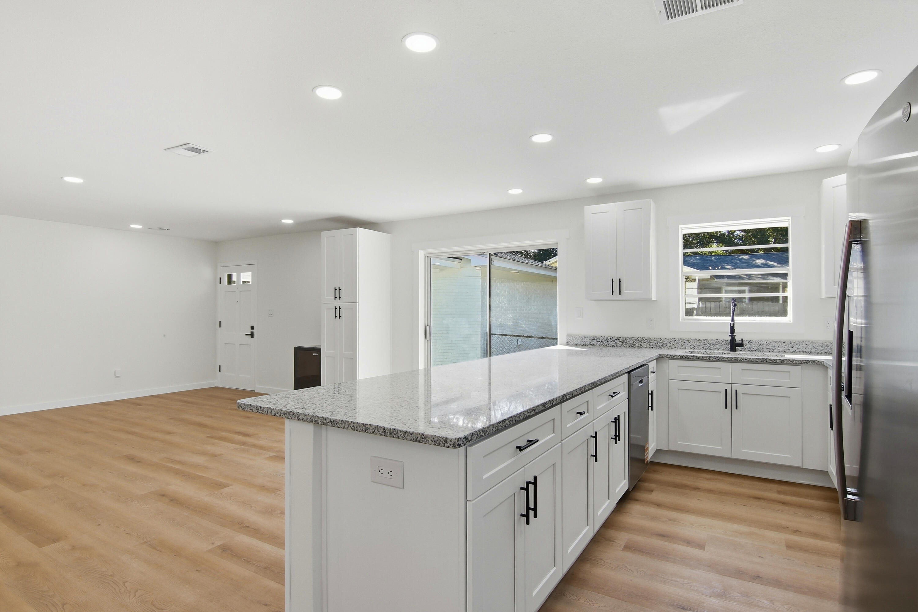 EASTGATE - Residential