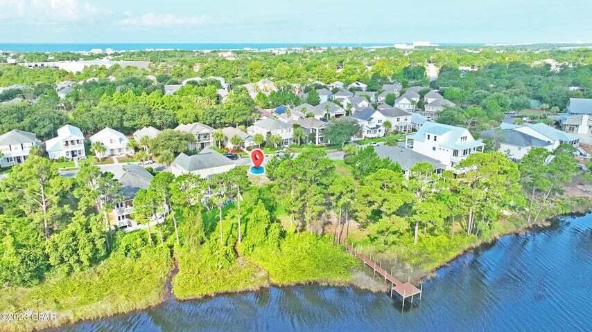 Turtle cove at Lake Powell - Land