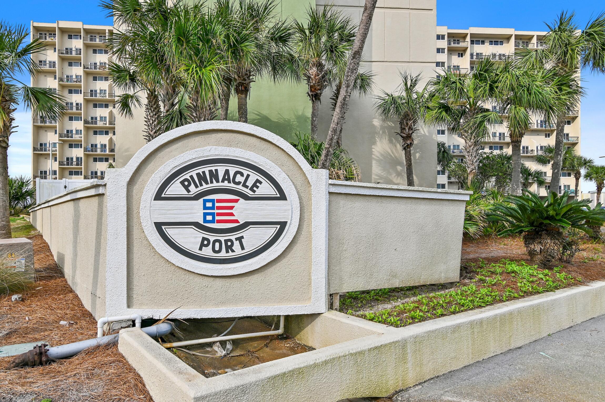 PINNACLE PORT - Residential