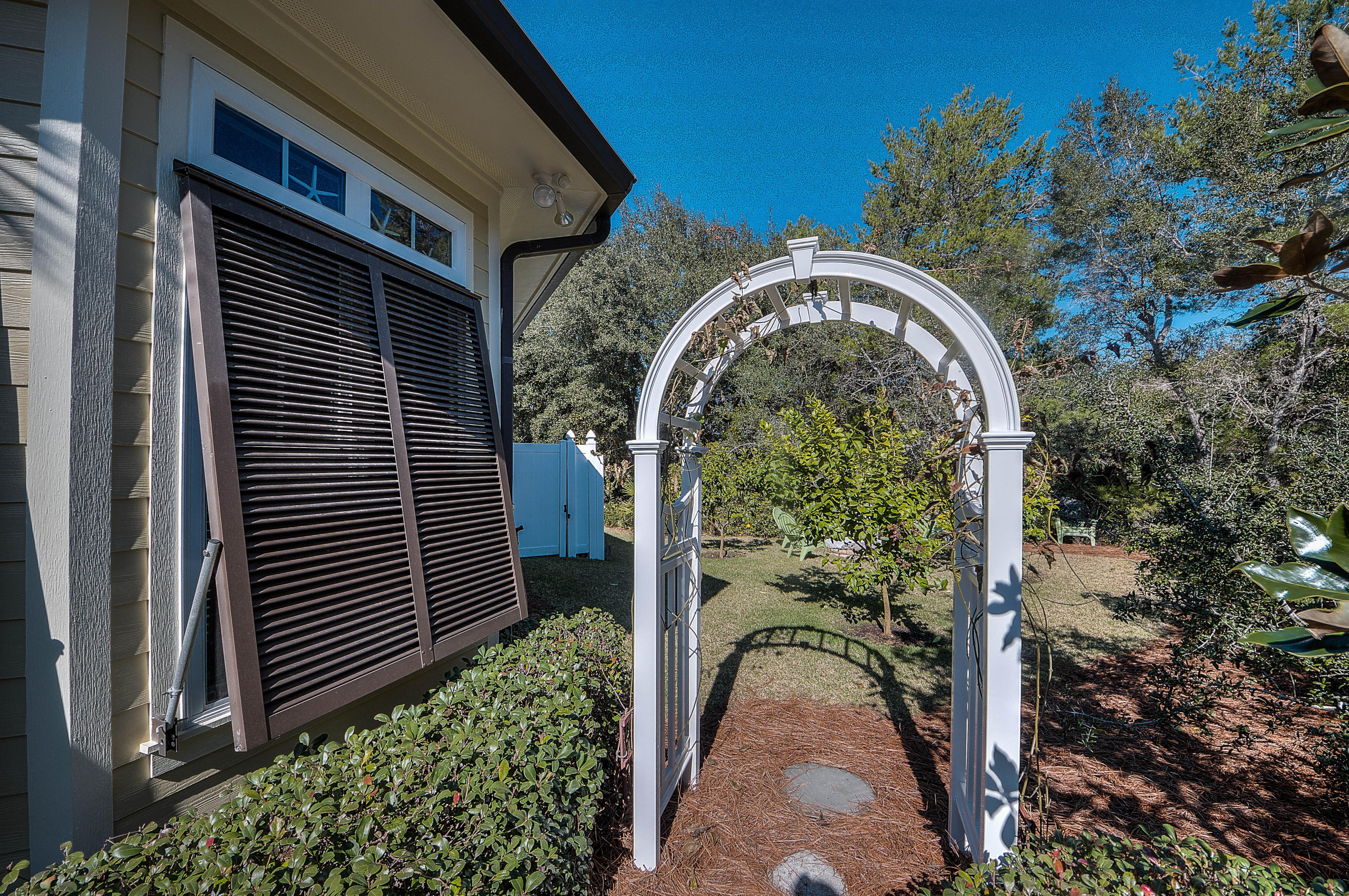 SEABREEZE 1ST ADDN - Residential