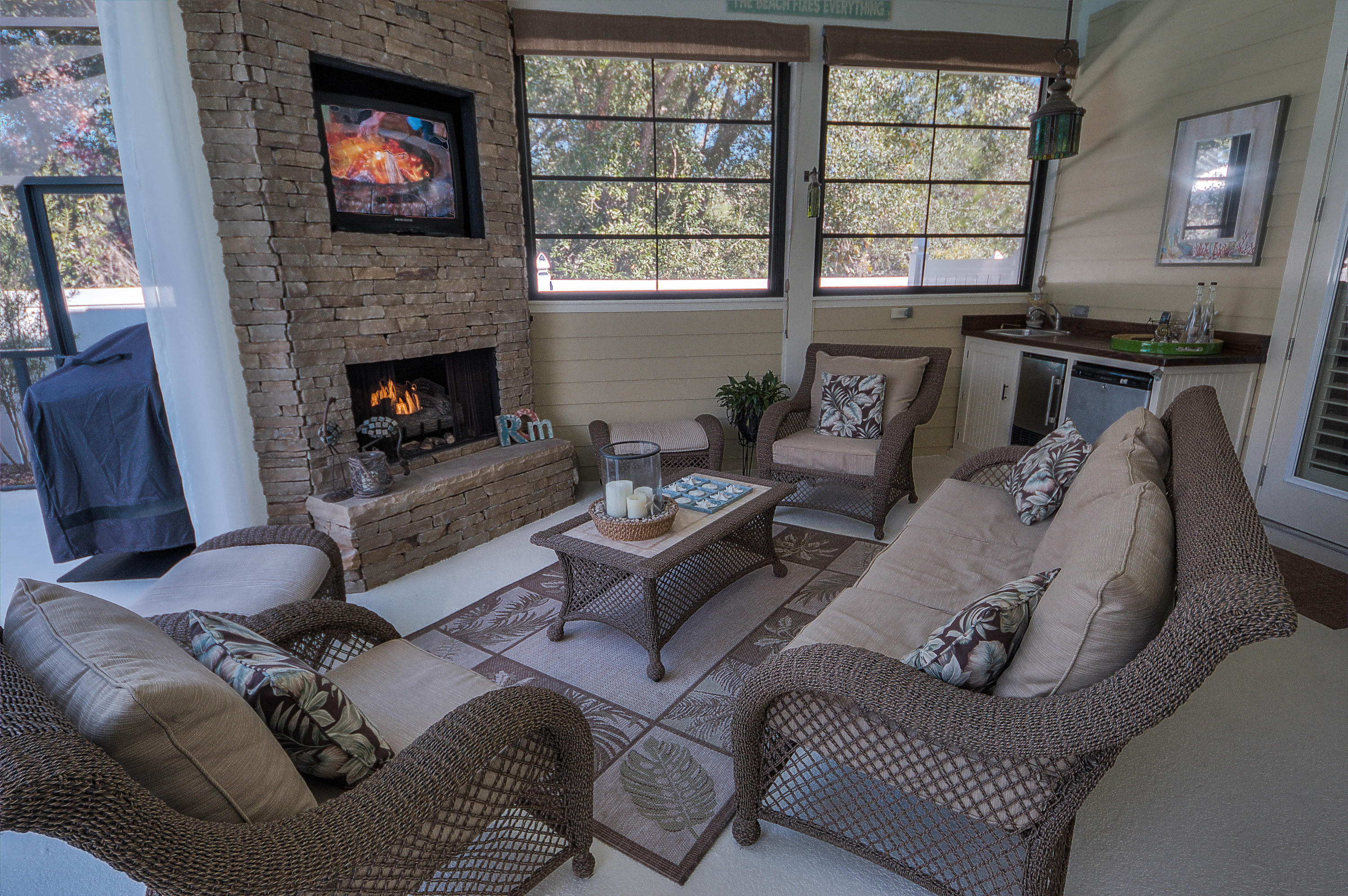 SEABREEZE 1ST ADDN - Residential