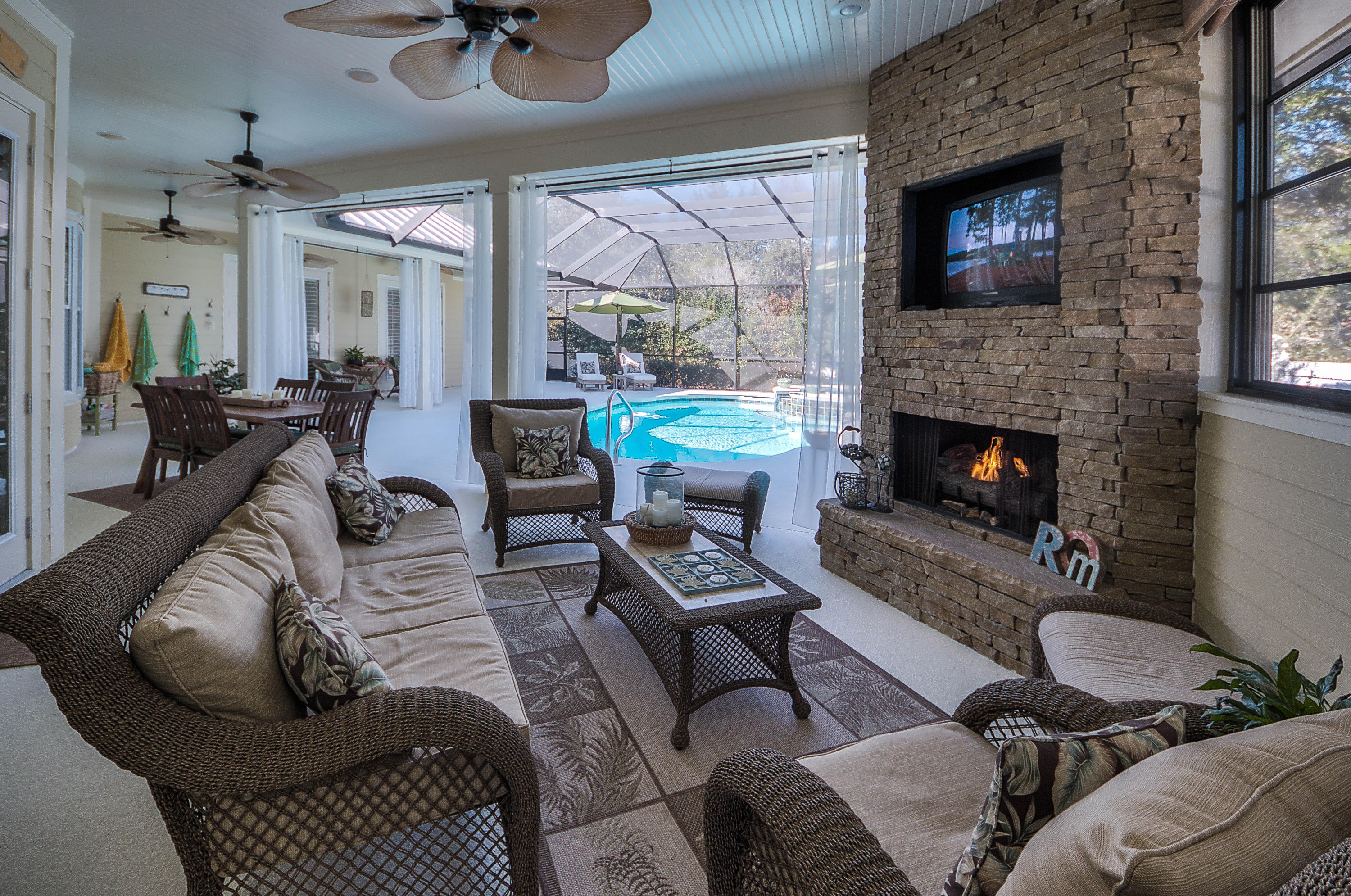 SEABREEZE 1ST ADDN - Residential