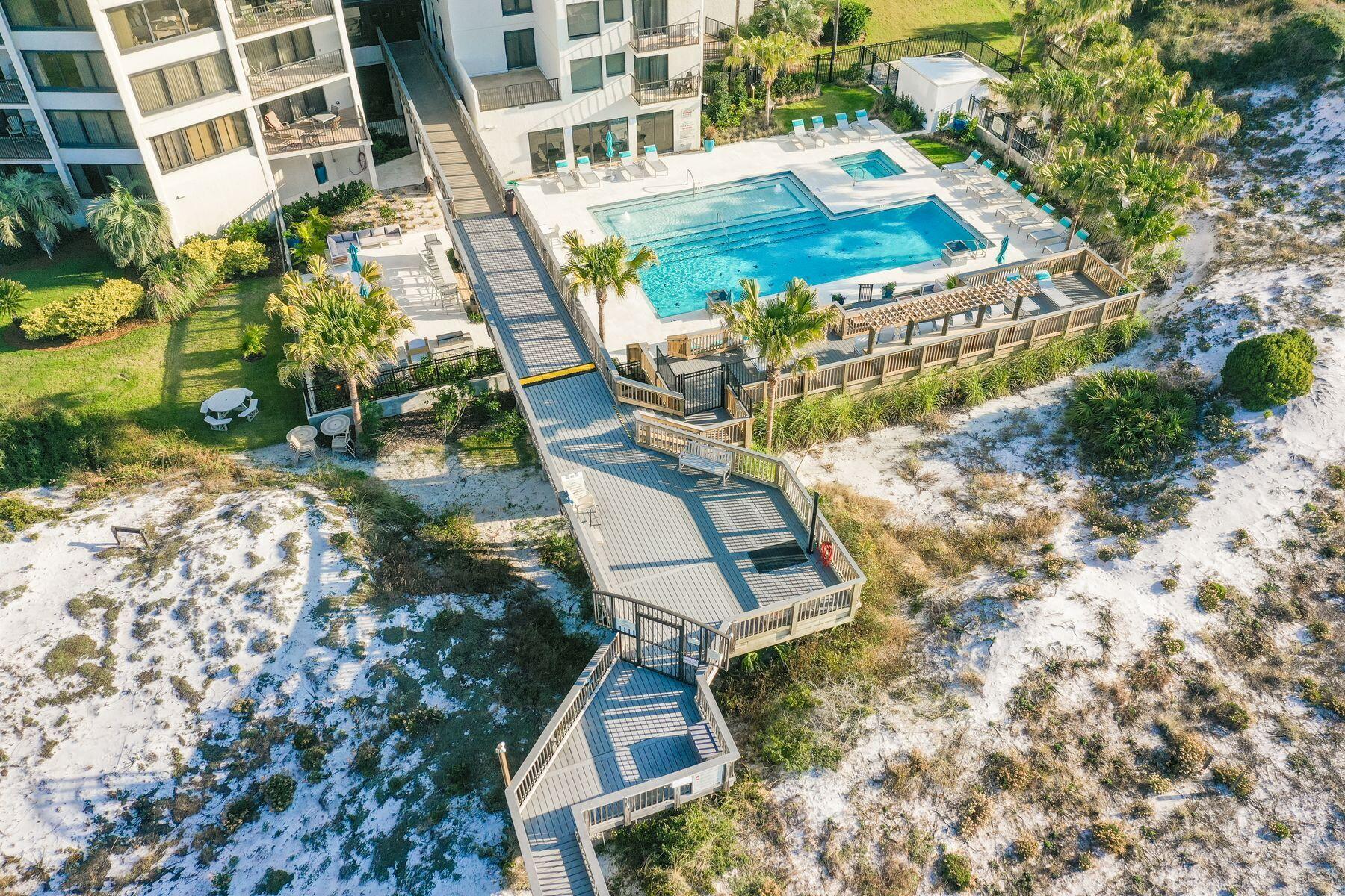 BEACHSIDE 1 CONDO - Residential