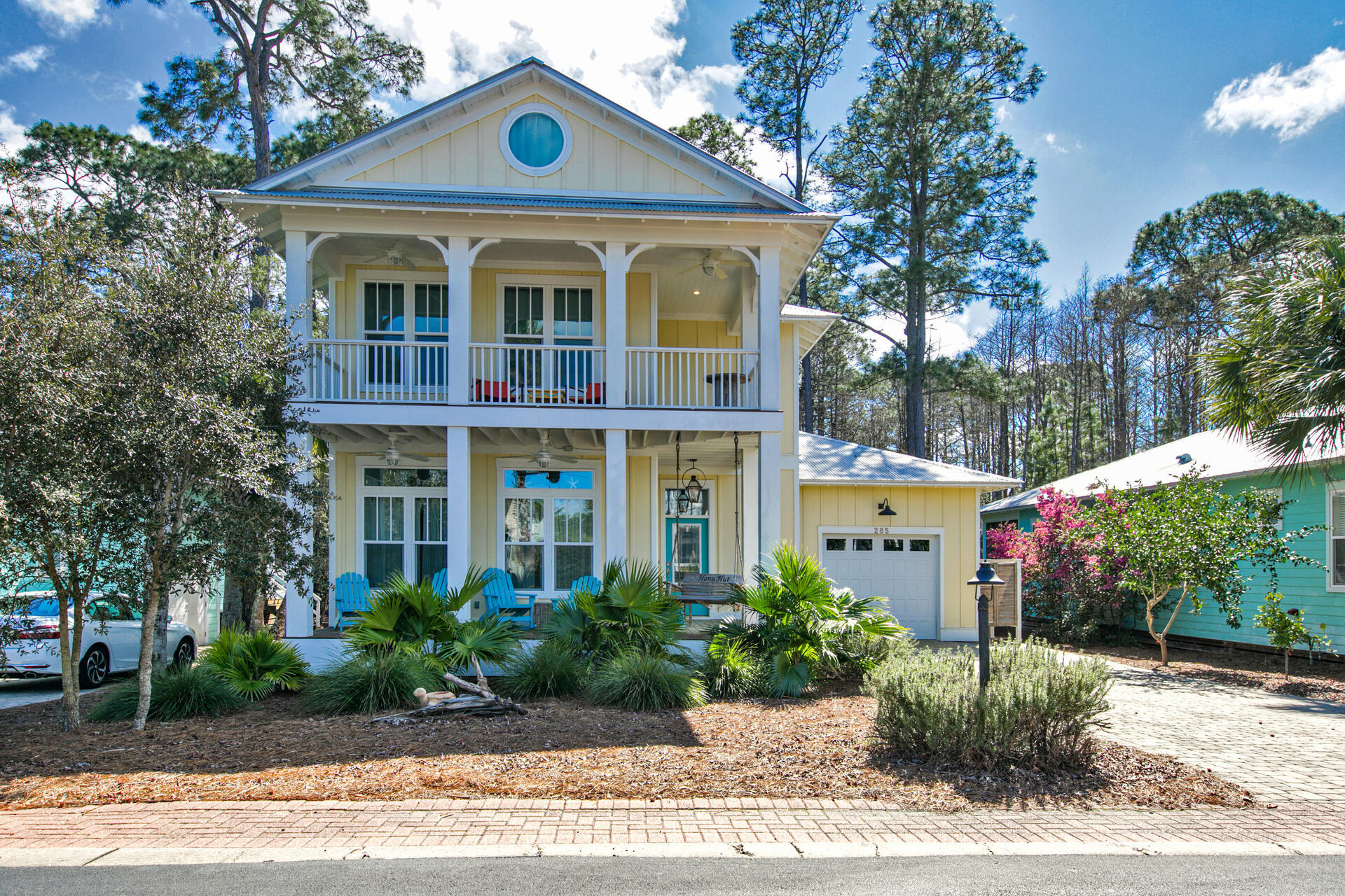 This beautifully maintained 3 bed 3 bath home has never been rented.  The house is located close to the beach and in a fantastic neighborhood for rental or second home.