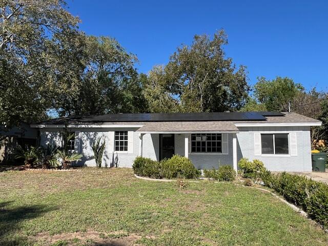 Located in the heart of Fort Walton Beach, this 4 bedroom 2 bath 1686sf REO home is one to see! Home was renovated in 2020 making the new effective year 1995! Originally built 1971, this home has split bedroom design, laminate floors, Large open kitchen and oversized den/living area. This home exudes opportunity and is a must see to appreciate. Home does need some repairs and therefore will only qualify for rehab loans only. Call today!