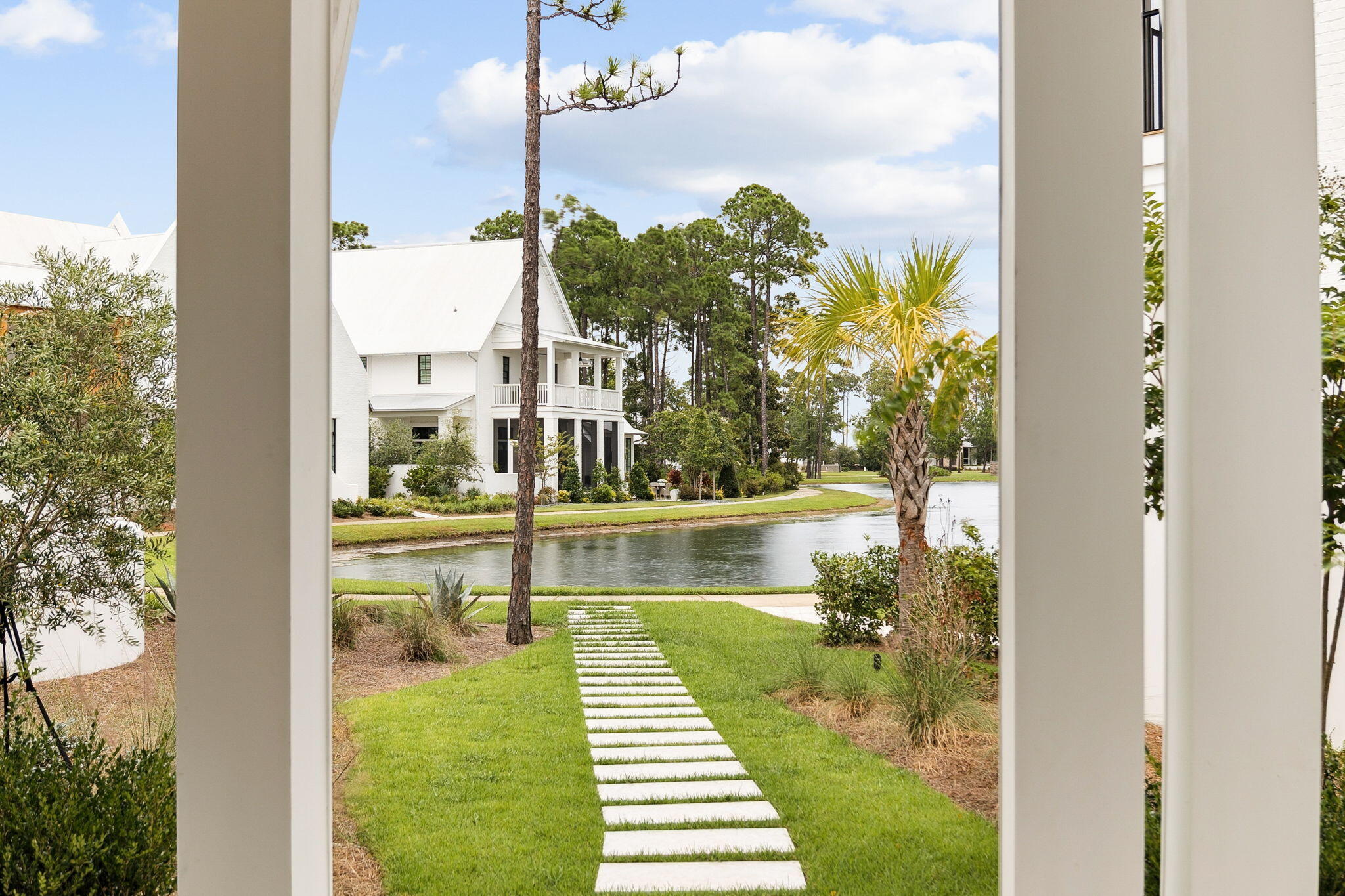 CHURCHILL OAKS - Residential