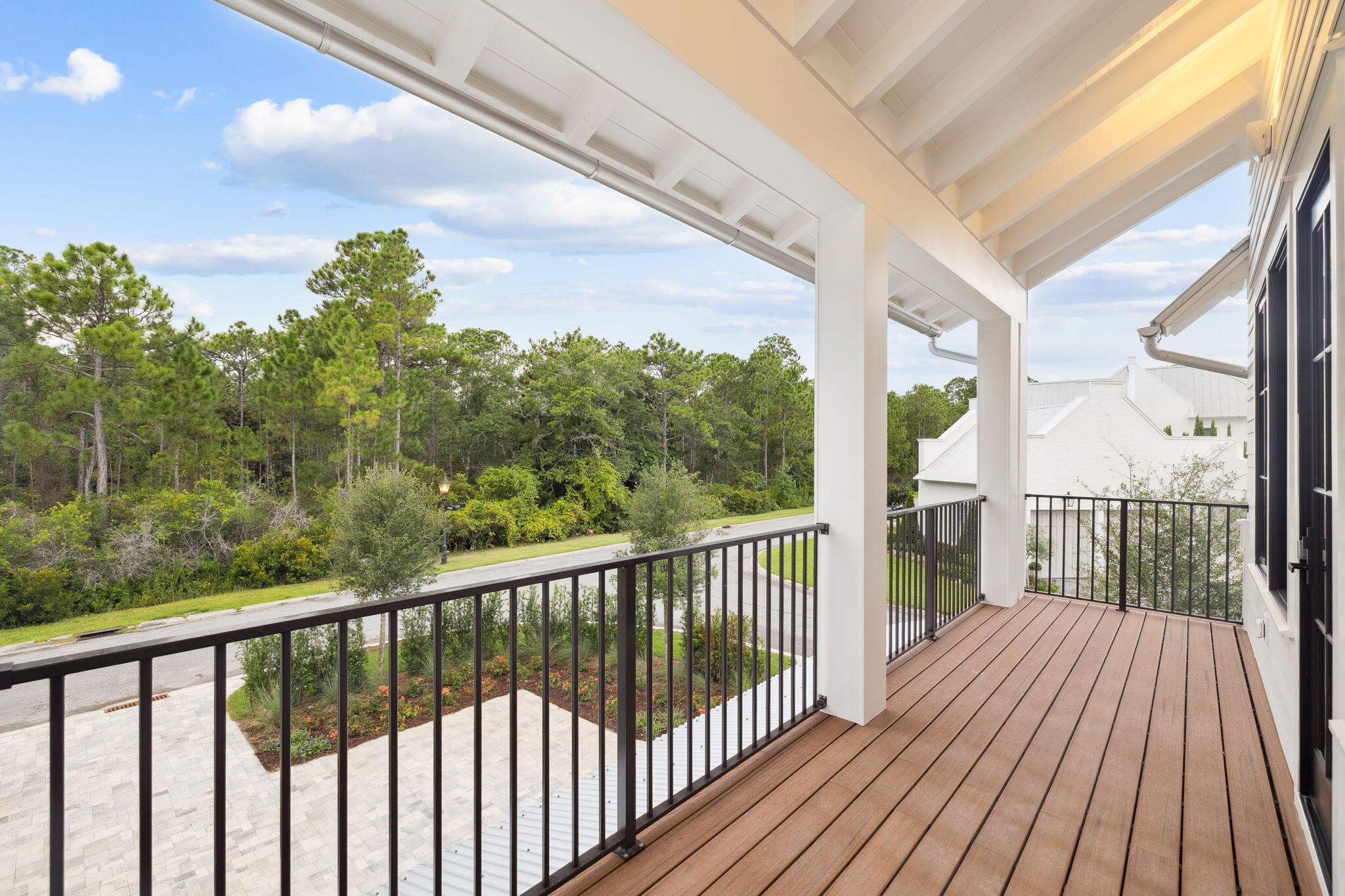 CHURCHILL OAKS - Residential