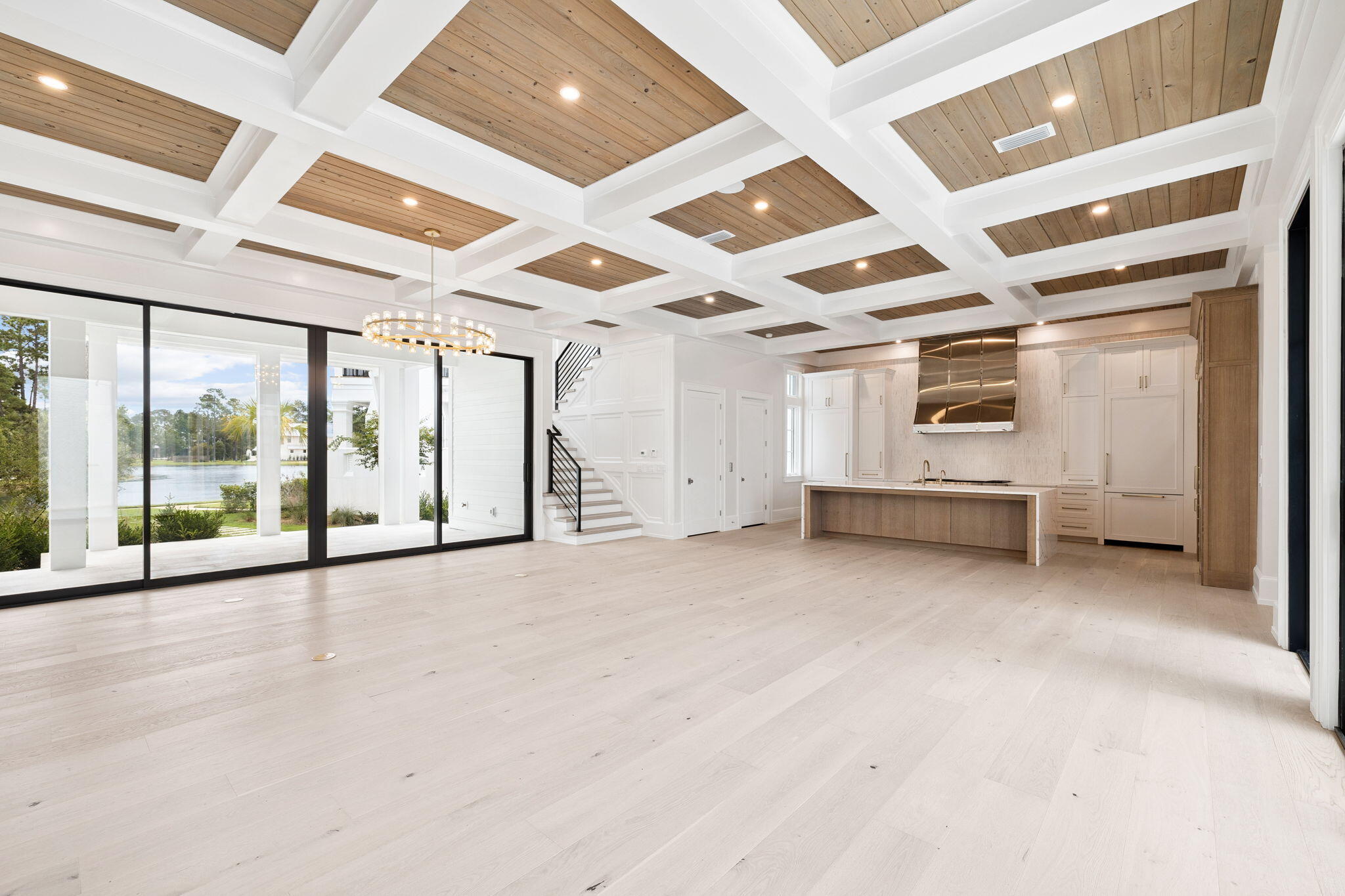 CHURCHILL OAKS - Residential