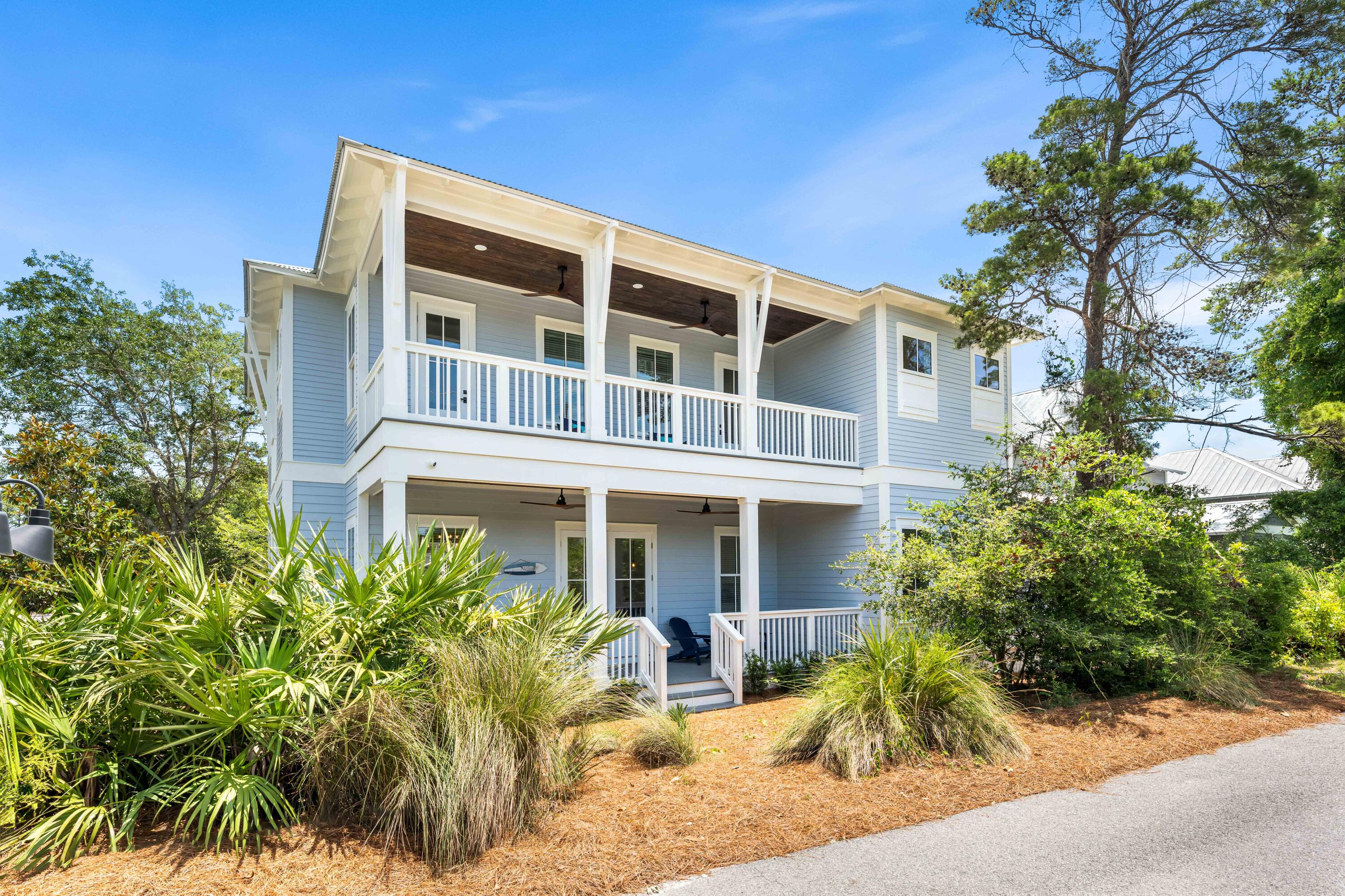 LAKESIDE AT BLUE MOUNTAIN BEACH - Residential