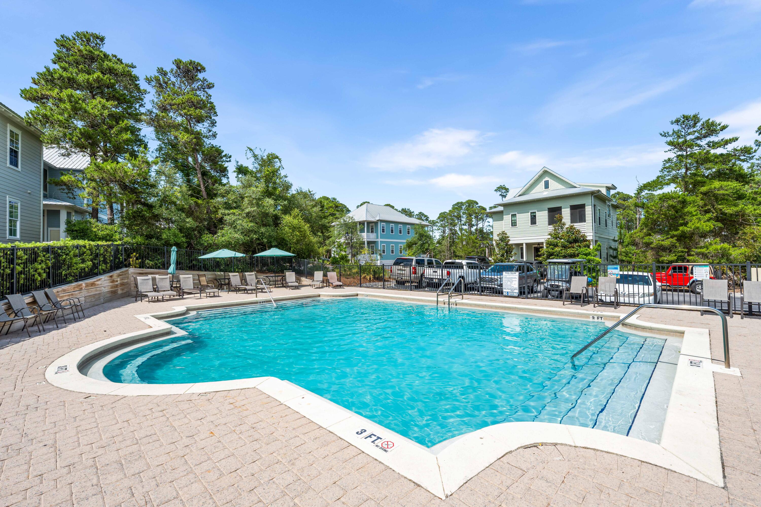 LAKESIDE AT BLUE MOUNTAIN BEACH - Residential