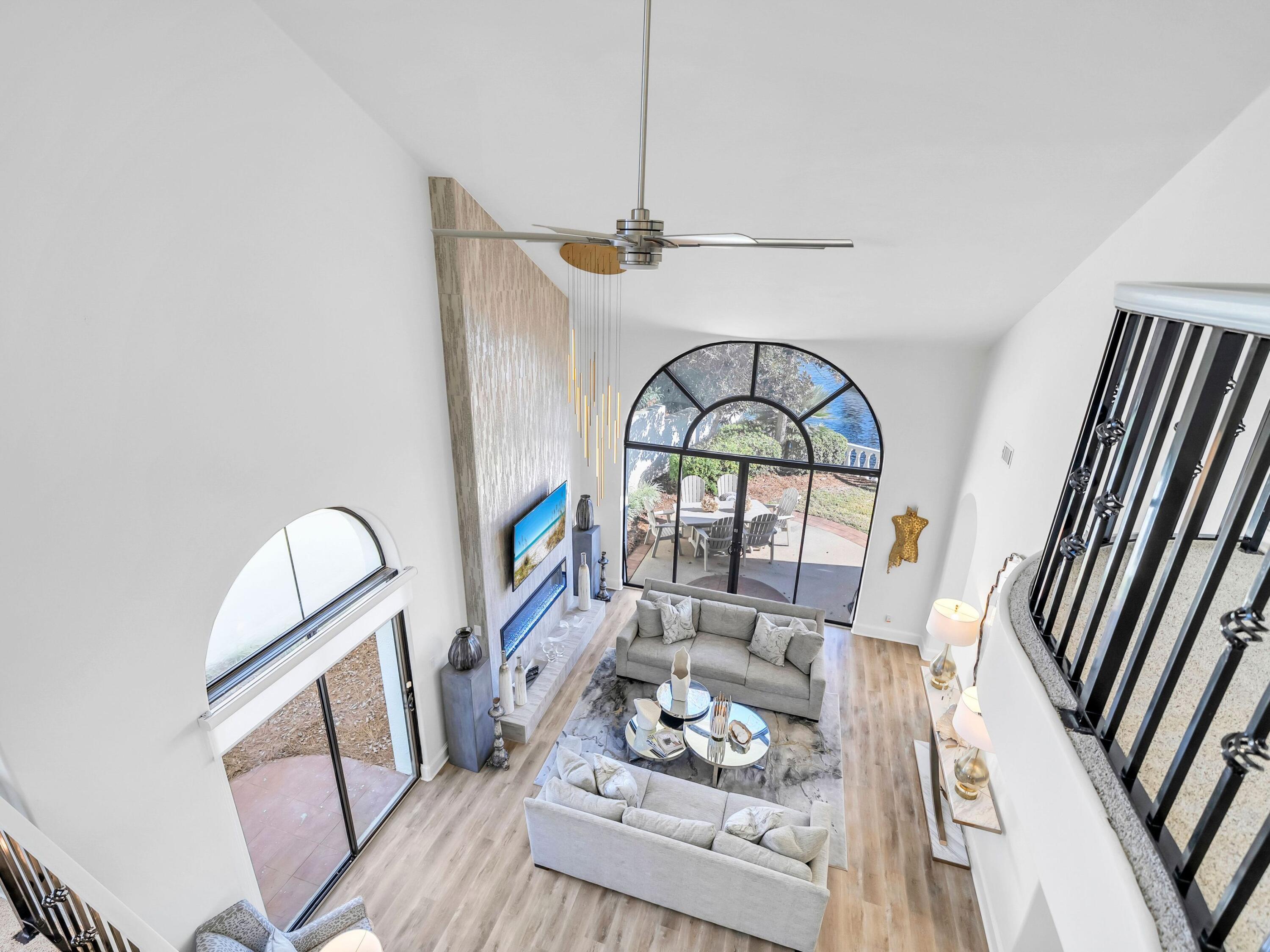 FOUNTAINS AT SANDESTIN - Residential