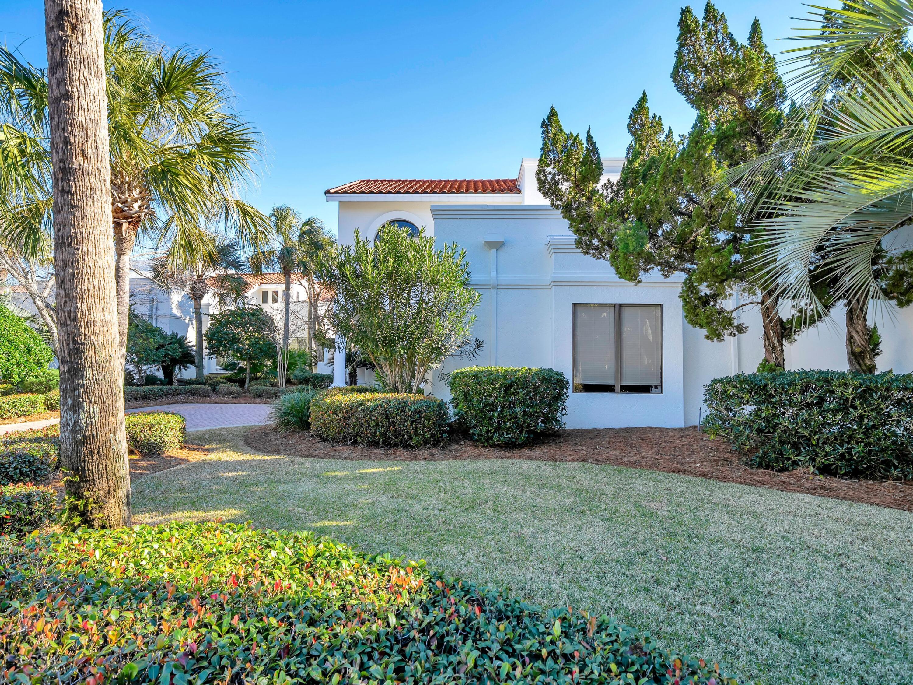FOUNTAINS AT SANDESTIN - Residential