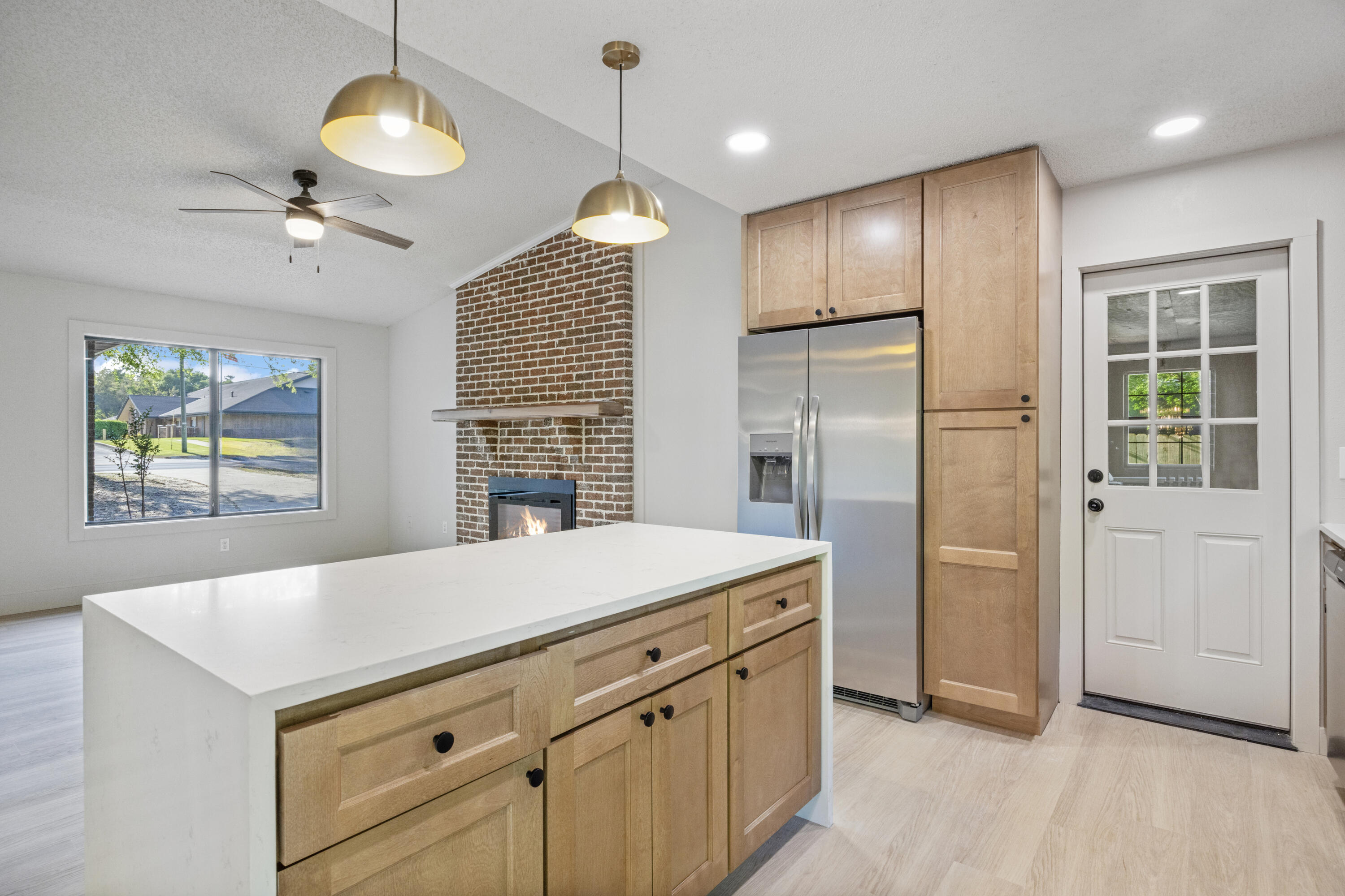 VALPARAISO P/C #5 LOT 8 & S25 FT LOT 9 - Residential