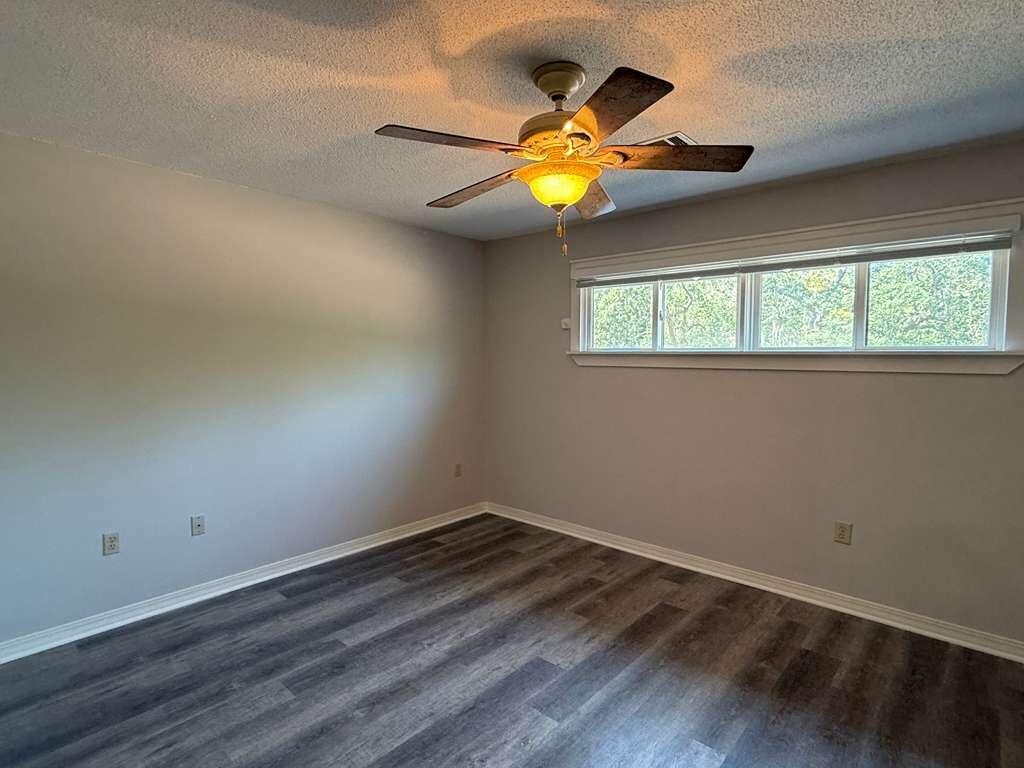 WATER OAKS 4 T/H - Residential Lease