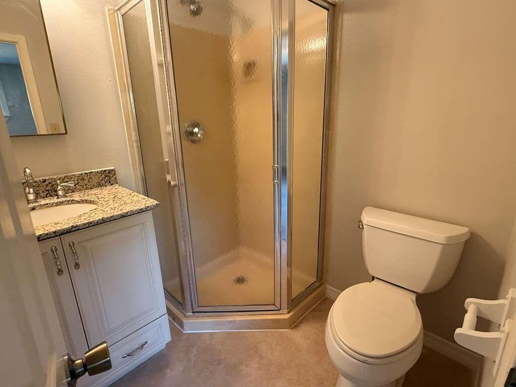WATER OAKS 4 T/H - Residential Lease