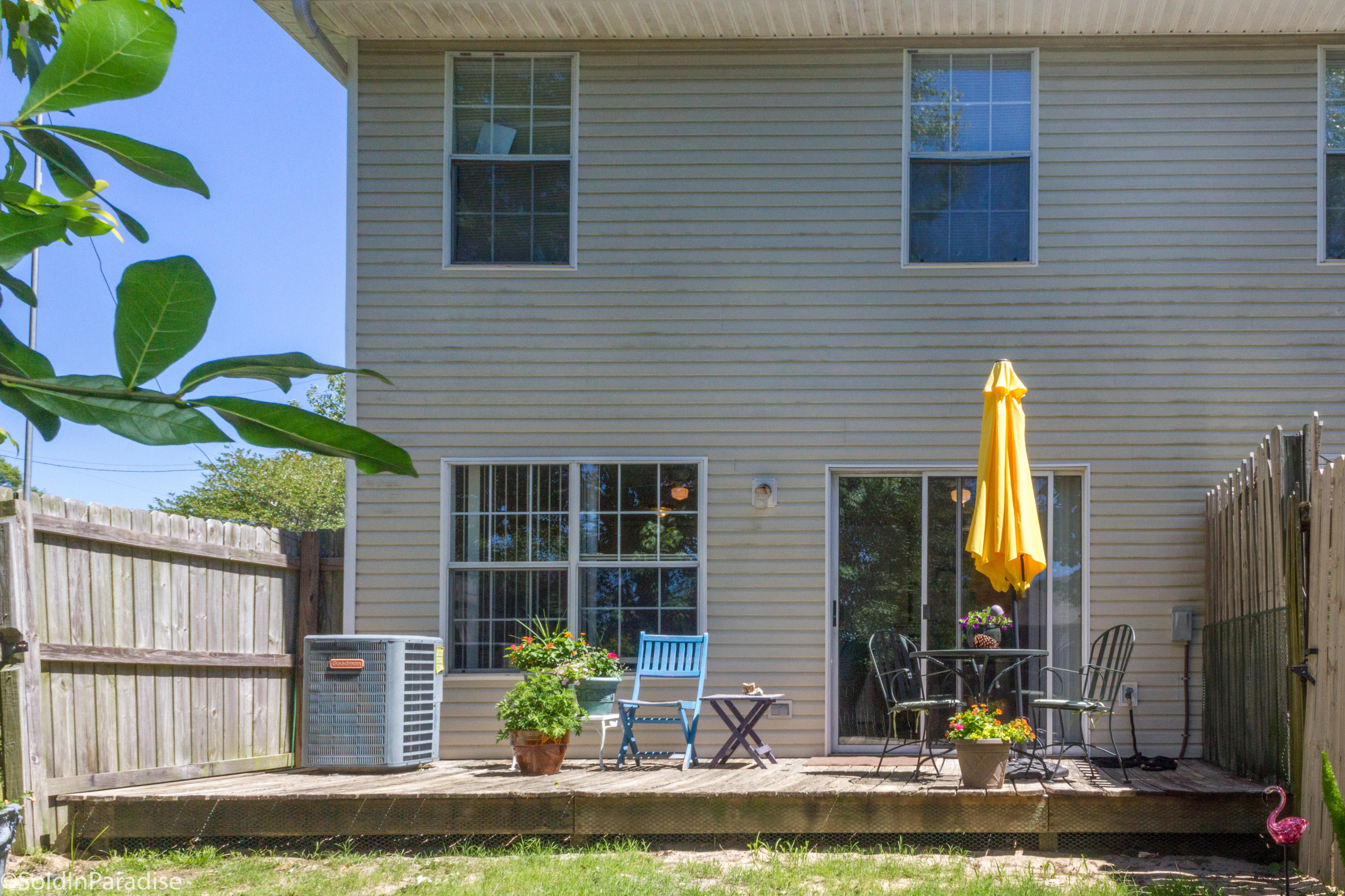 DOMENICAS COVE T/H - Residential