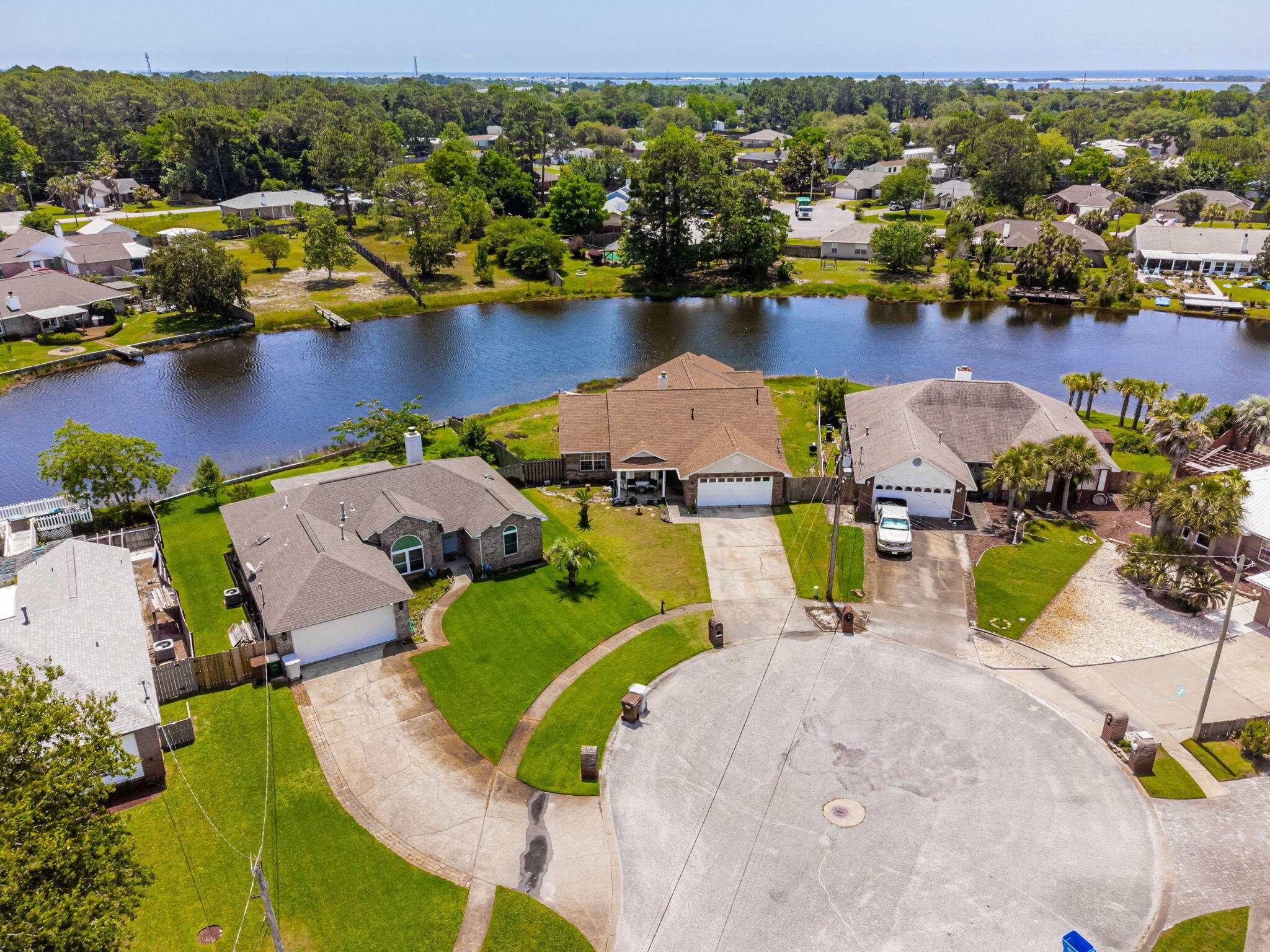 ORION LAKE - Residential