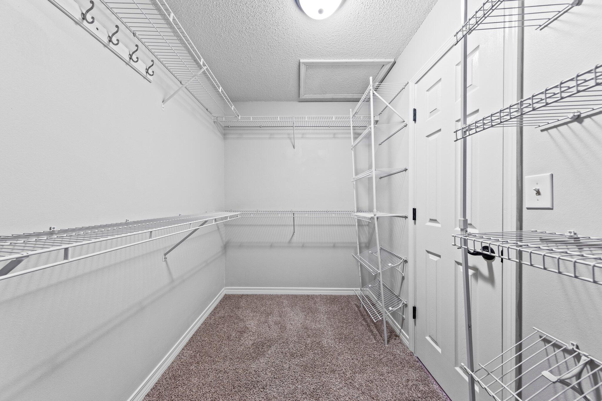 COUNTRYVIEW ESTATES 4TH ADDN PH 5 - Residential Lease