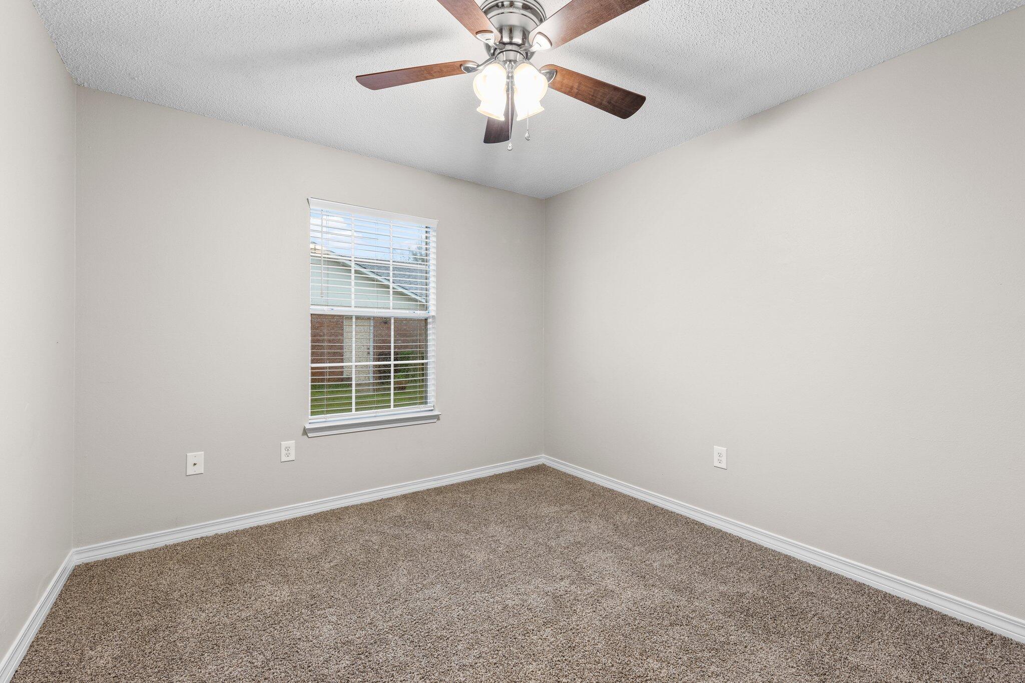 COUNTRYVIEW ESTATES 4TH ADDN PH 5 - Residential Lease