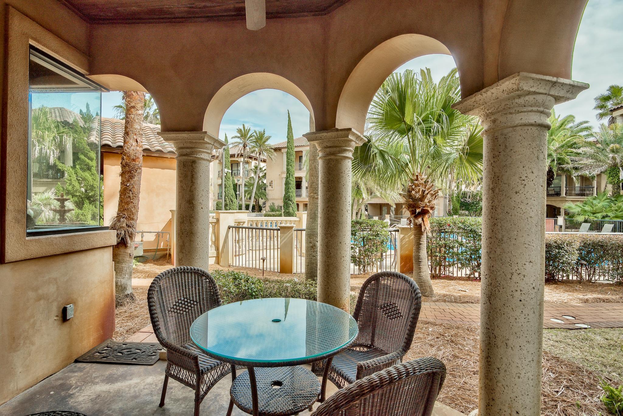 SAINT TROPEZ - Residential