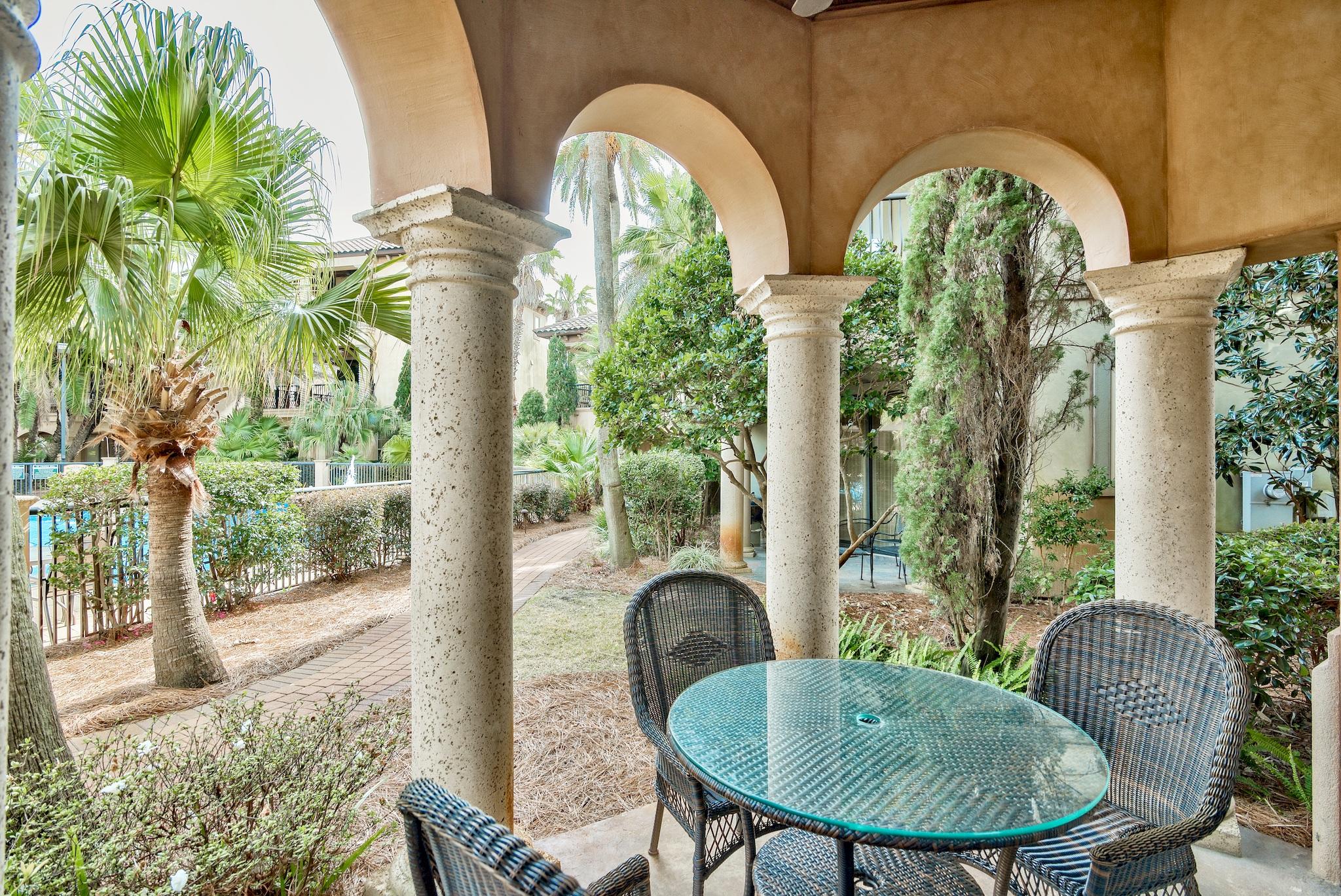 SAINT TROPEZ - Residential